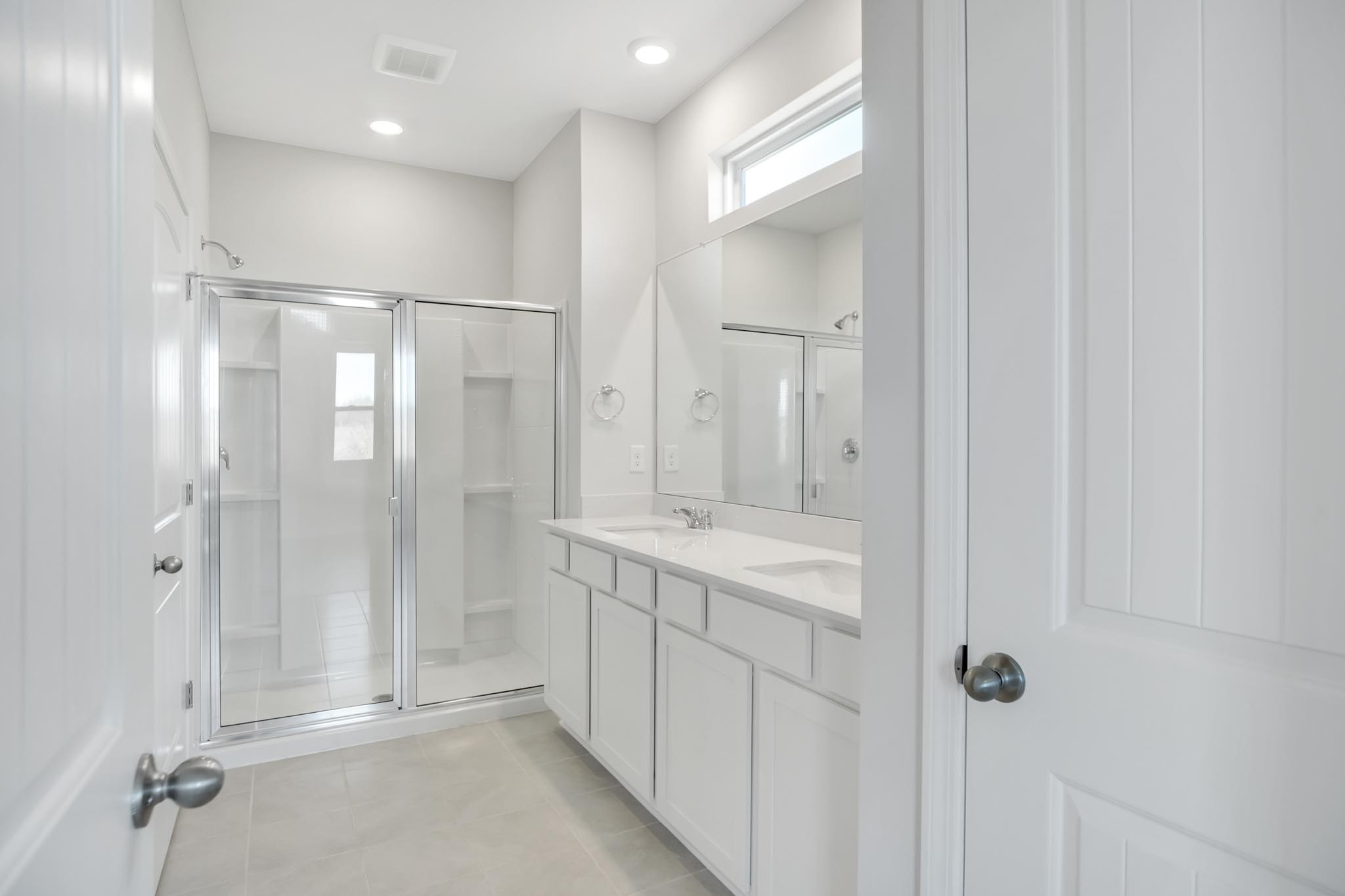 1066 Menge Avenue Property Photo 18