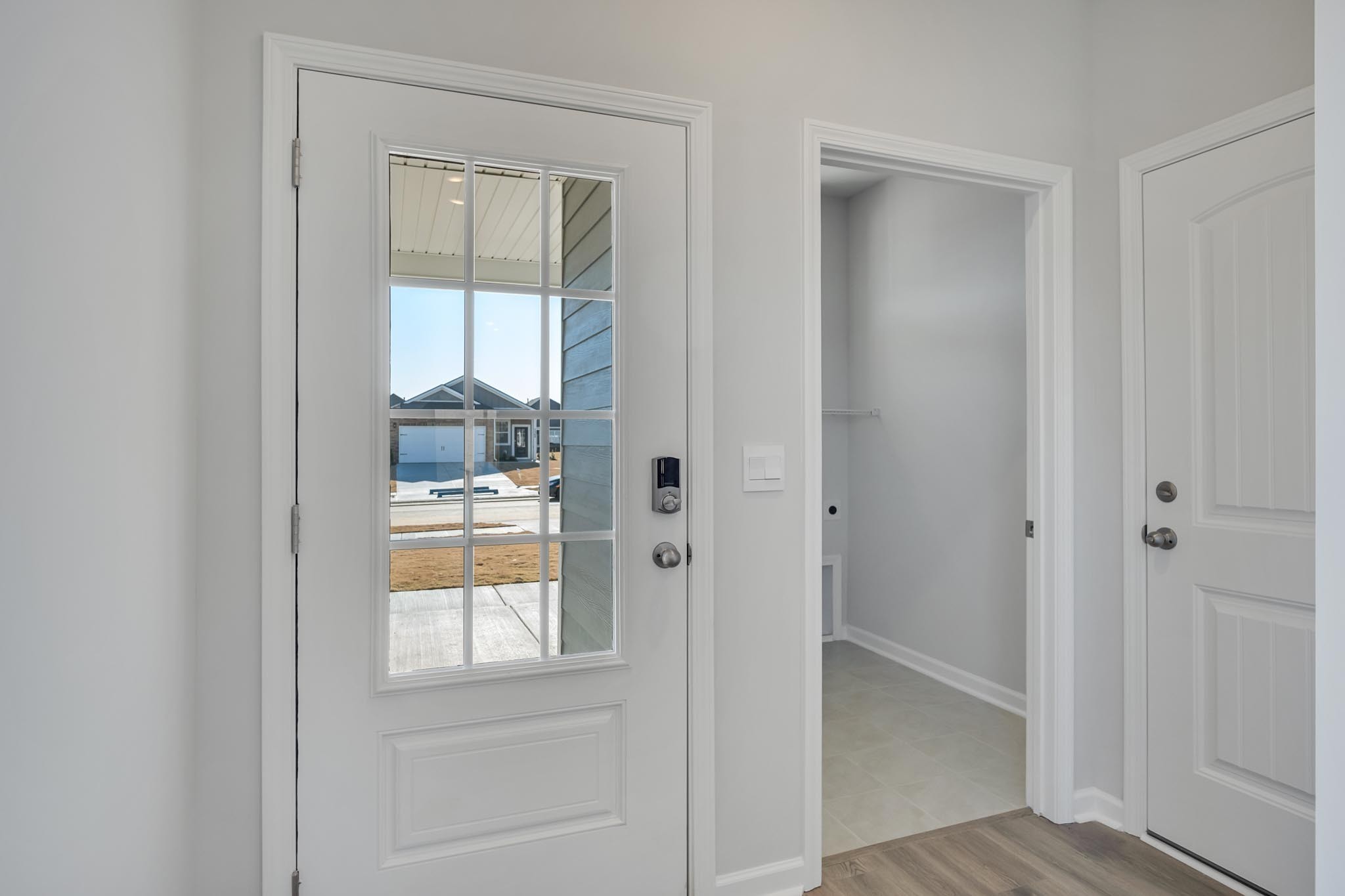 1066 Menge Avenue Property Photo 34