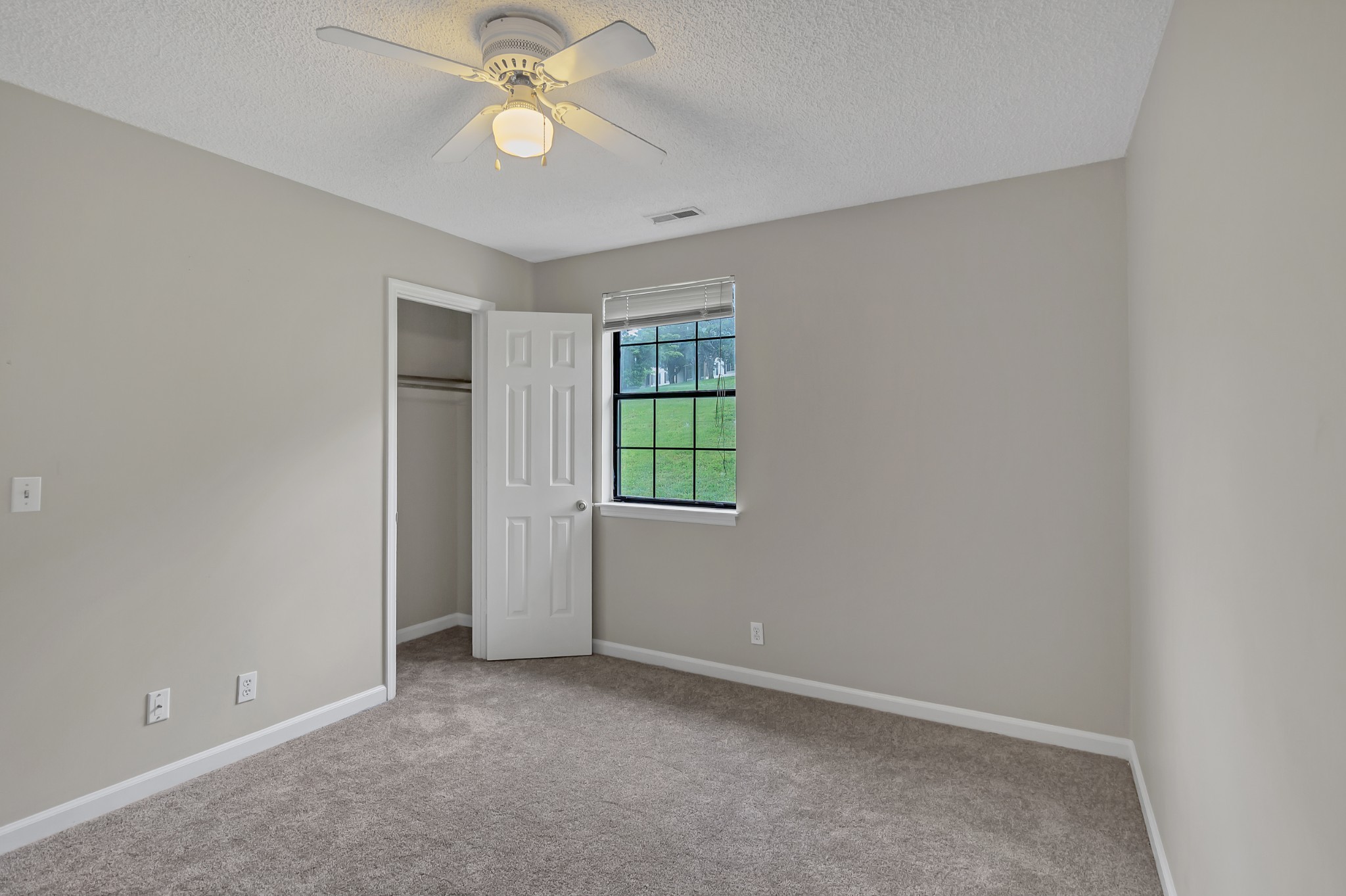 764 Fox Ridge Dr Property Photo 7