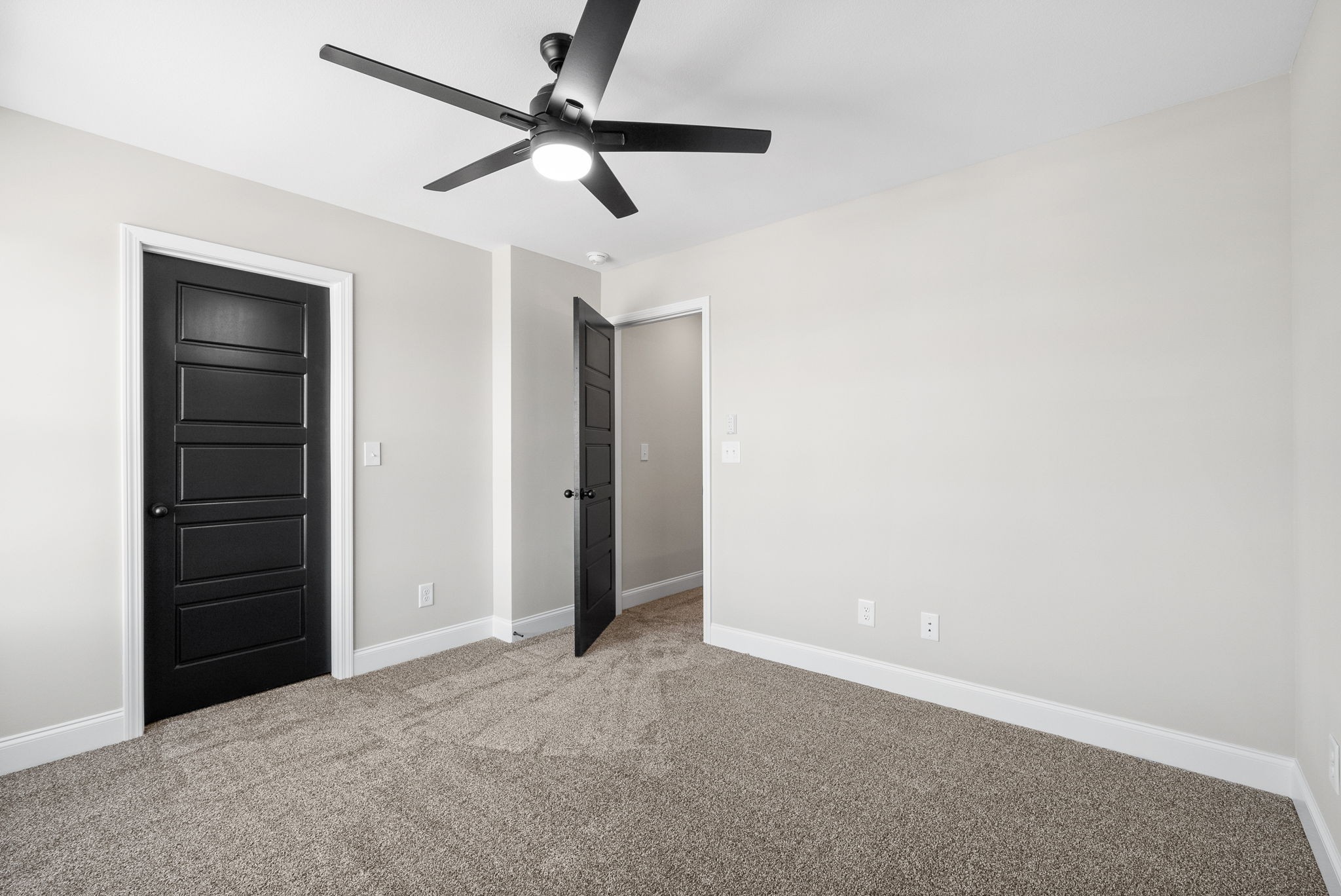 256 Bluebell Dr Property Photo 27