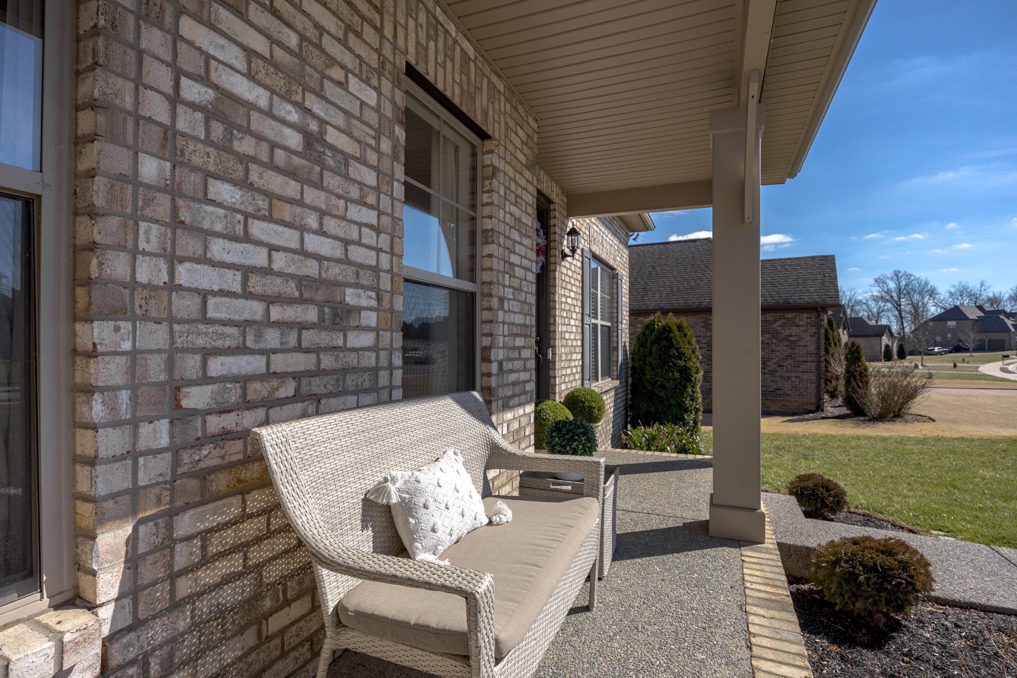 1004 Atherton Ct Property Photo 4