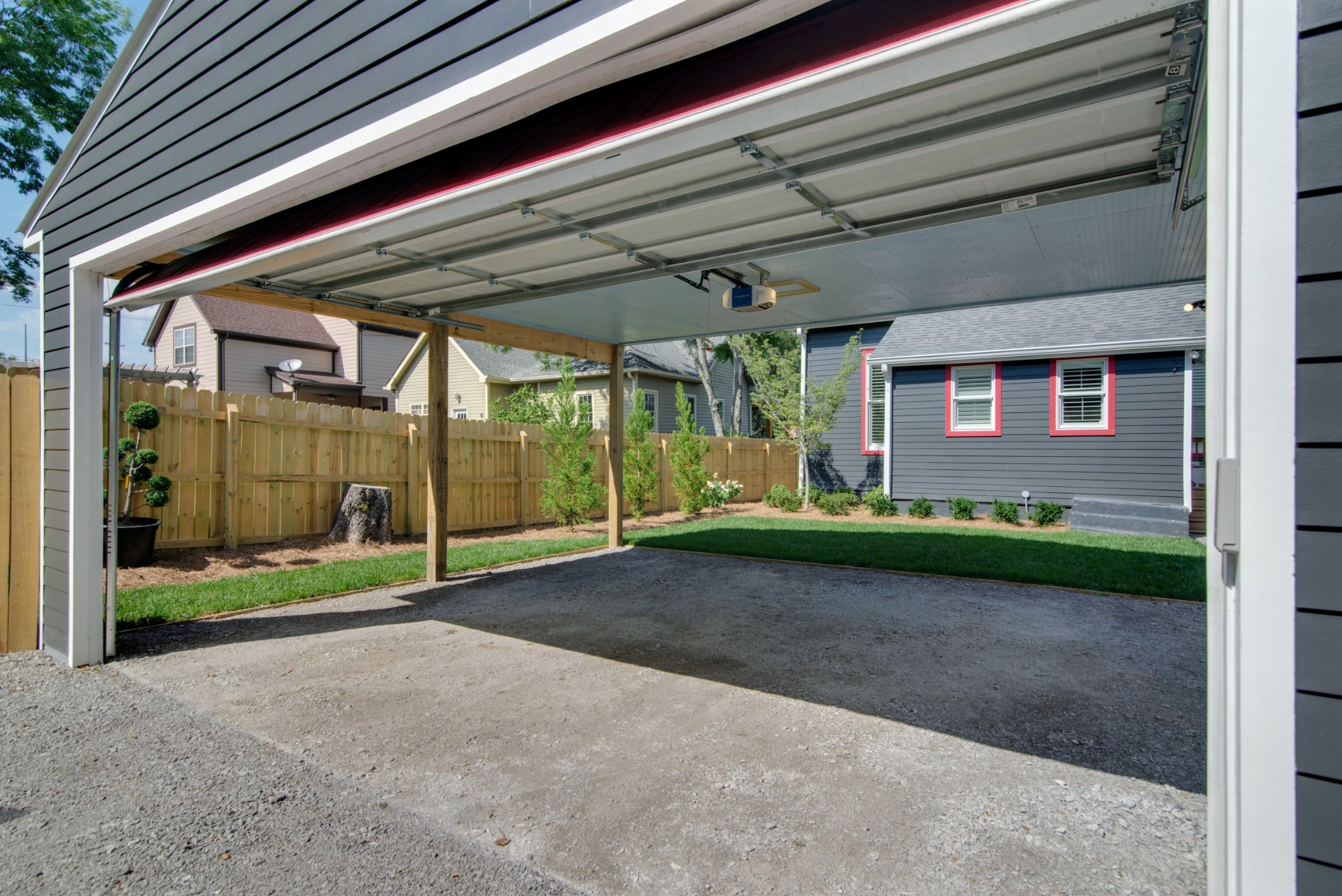 1021 2nd Ave, S Property Photo 25