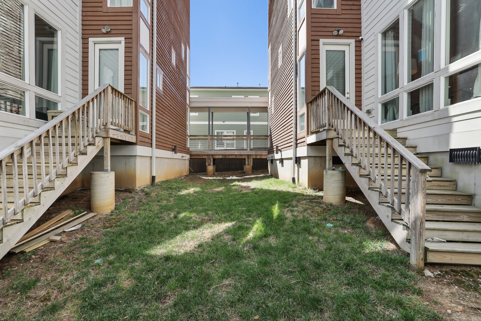 944 9th Ave, S Property Photo 58
