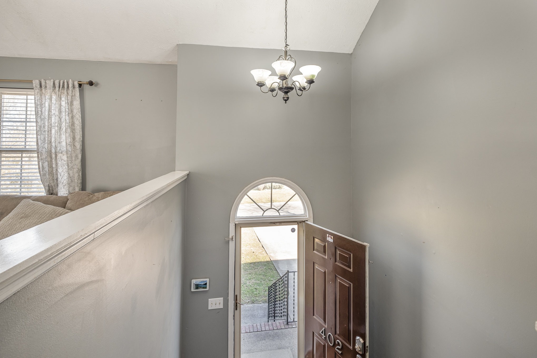 402 Dellwood Dr Property Photo 5