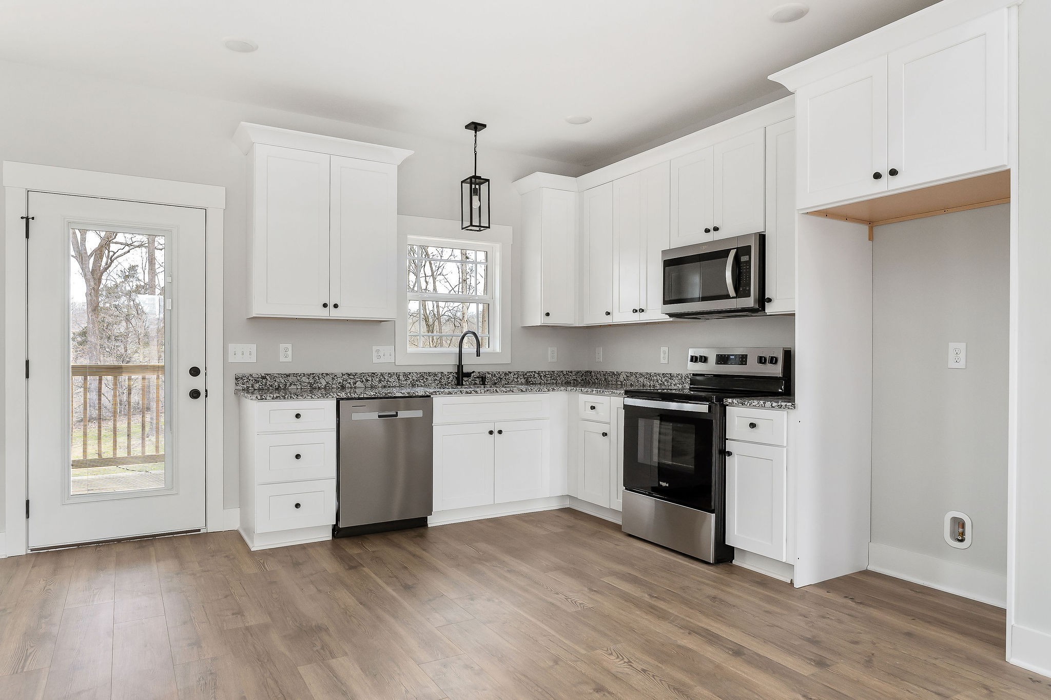 968 Willow Way Property Photo