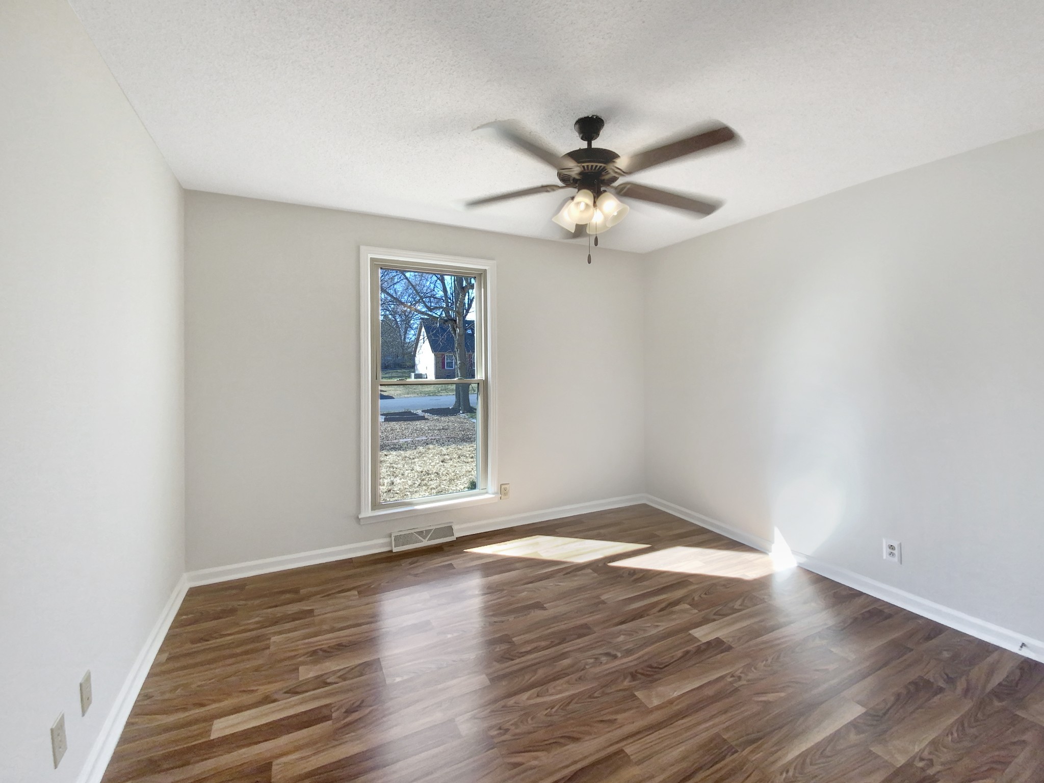 703 R S Bradley Blvd Property Photo 20