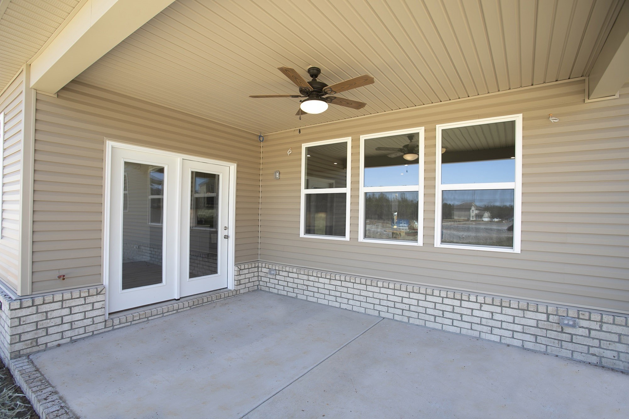 251 Glade Drive Property Photo 18