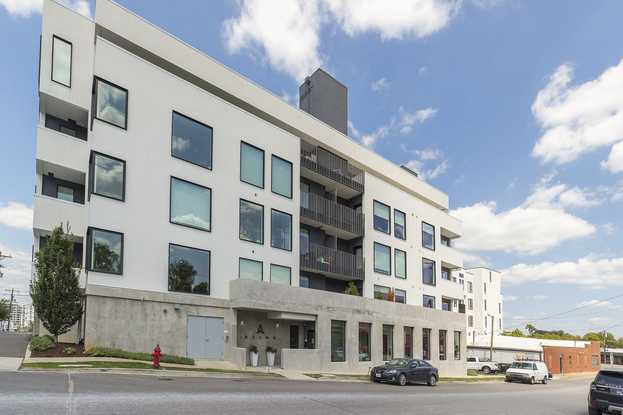 806 Olympic Street Property Photo 1