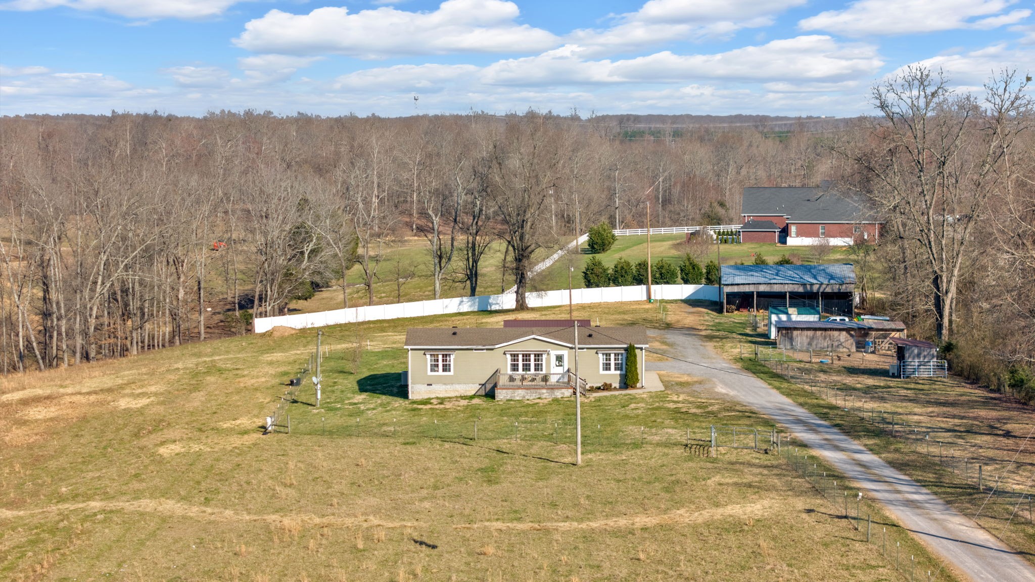 565 Powell Hollow Rd Property Photo 4