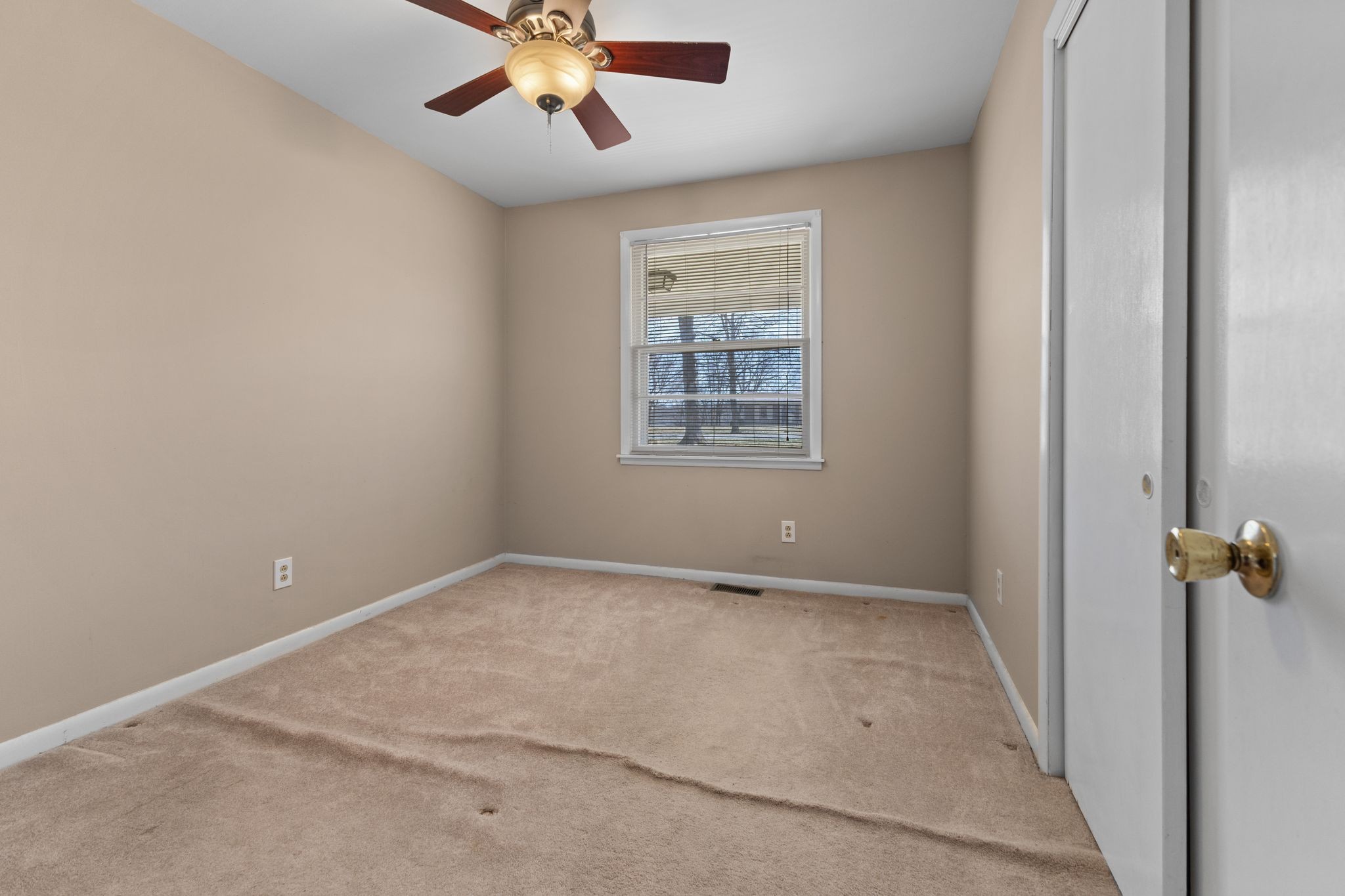 7815 Old Nashville Rd Property Photo 17