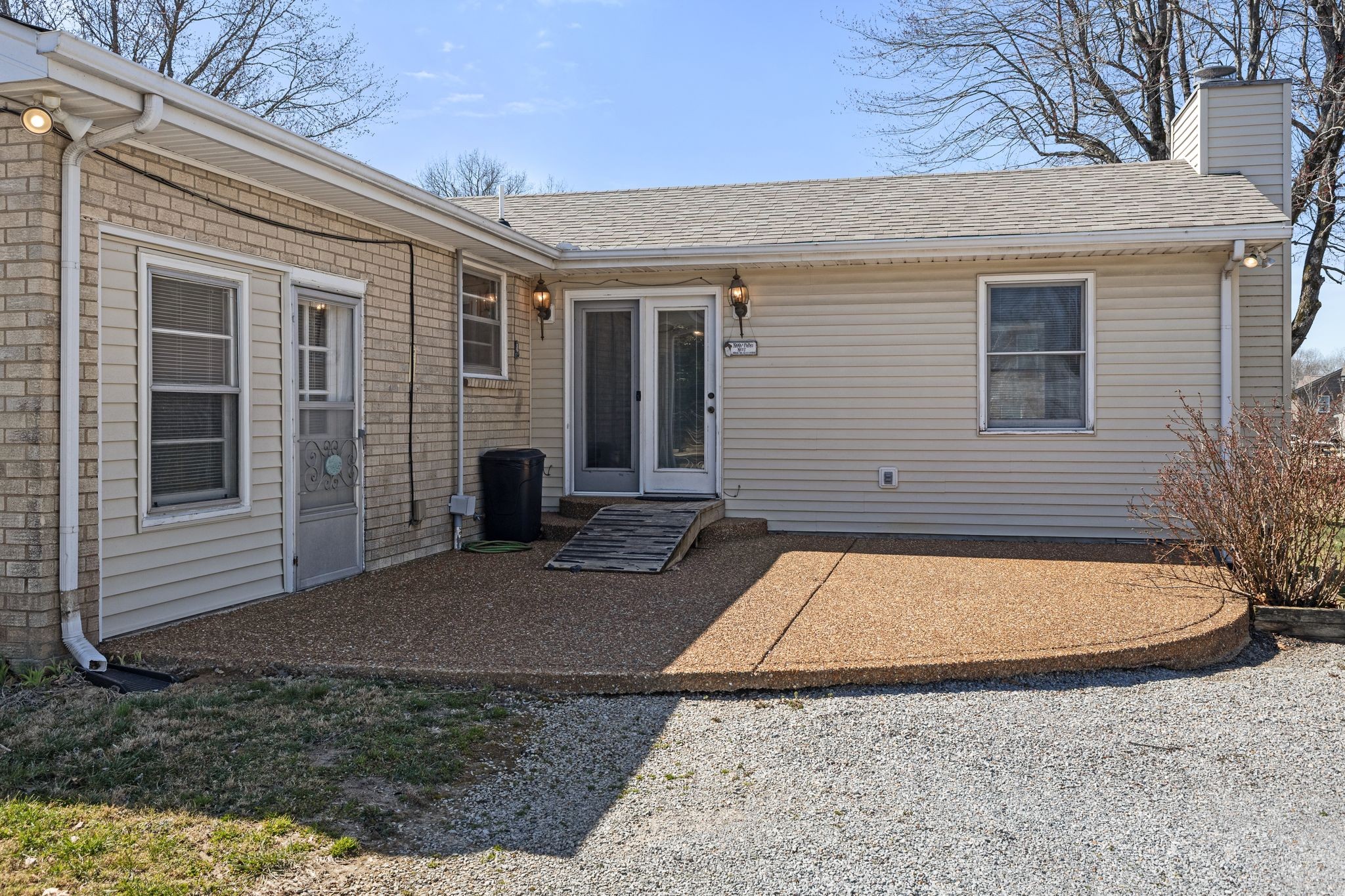 7815 Old Nashville Rd Property Photo 27