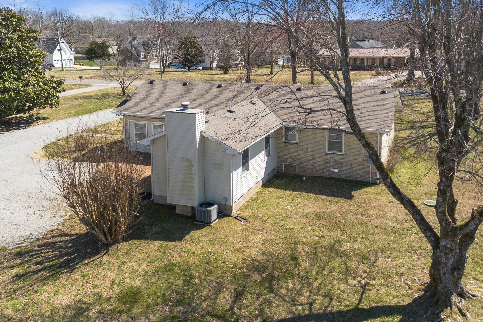 7815 Old Nashville Rd Property Photo 39