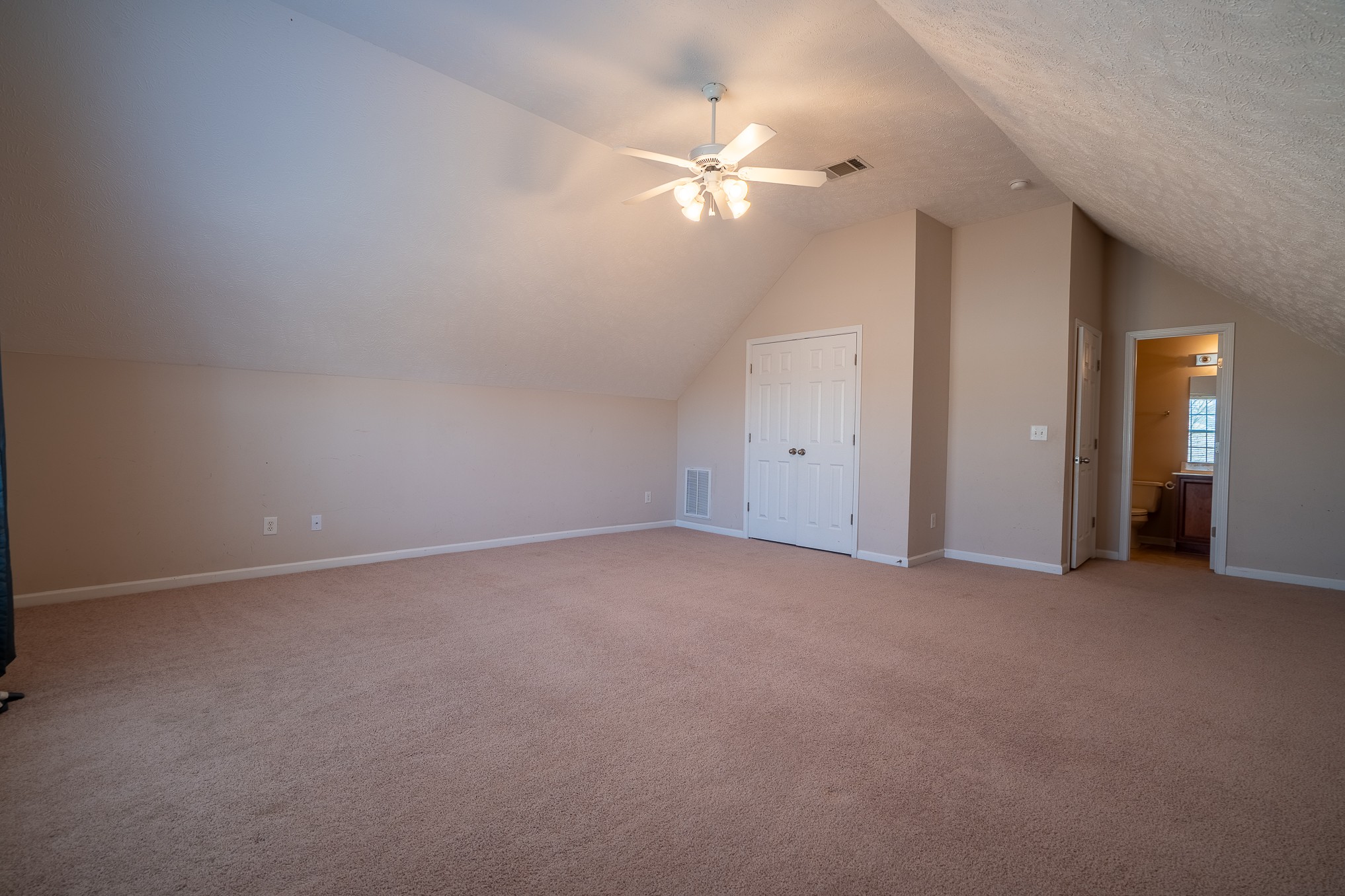 3000 Ping Ct Property Photo 27