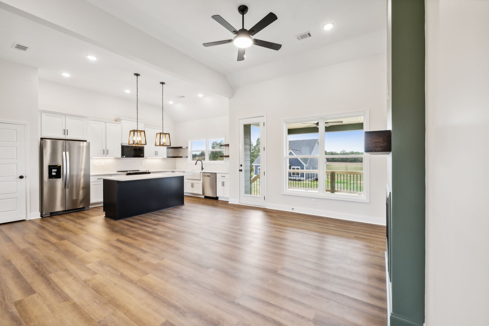 25784 Highway 49, E Property Photo 17