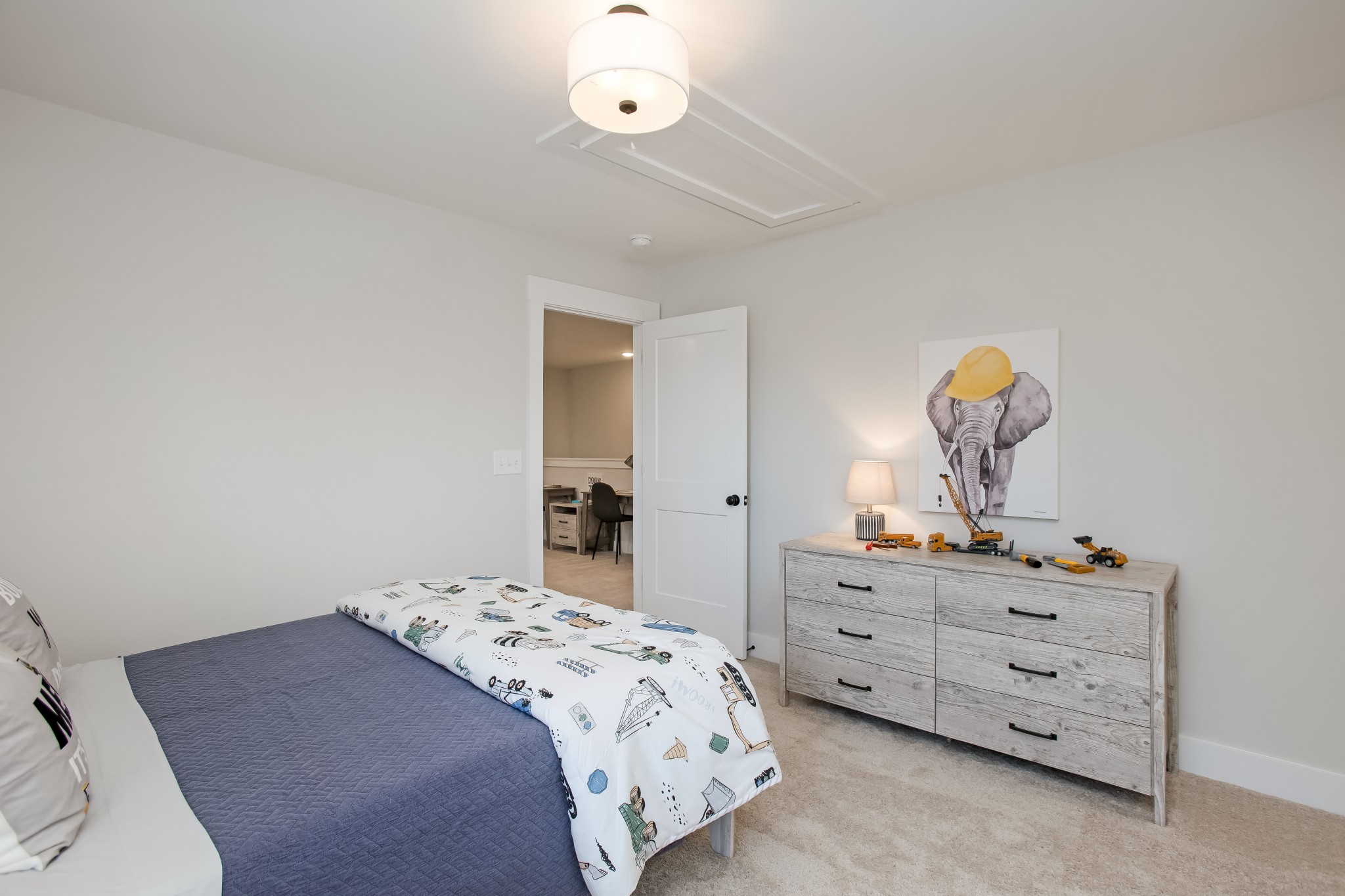 301 Jasmine Park Property Photo 27