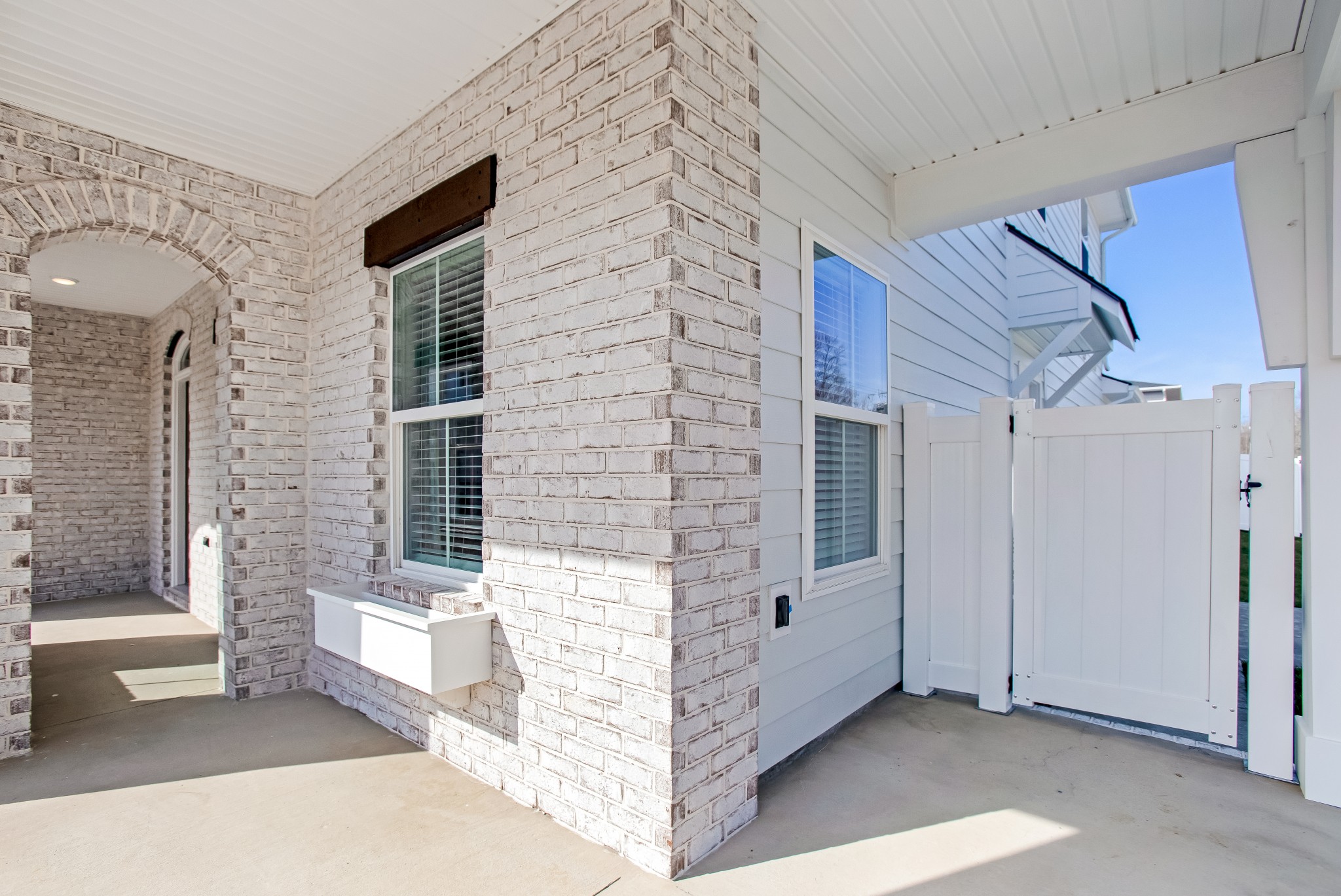 301 Jasmine Park Property Photo 36