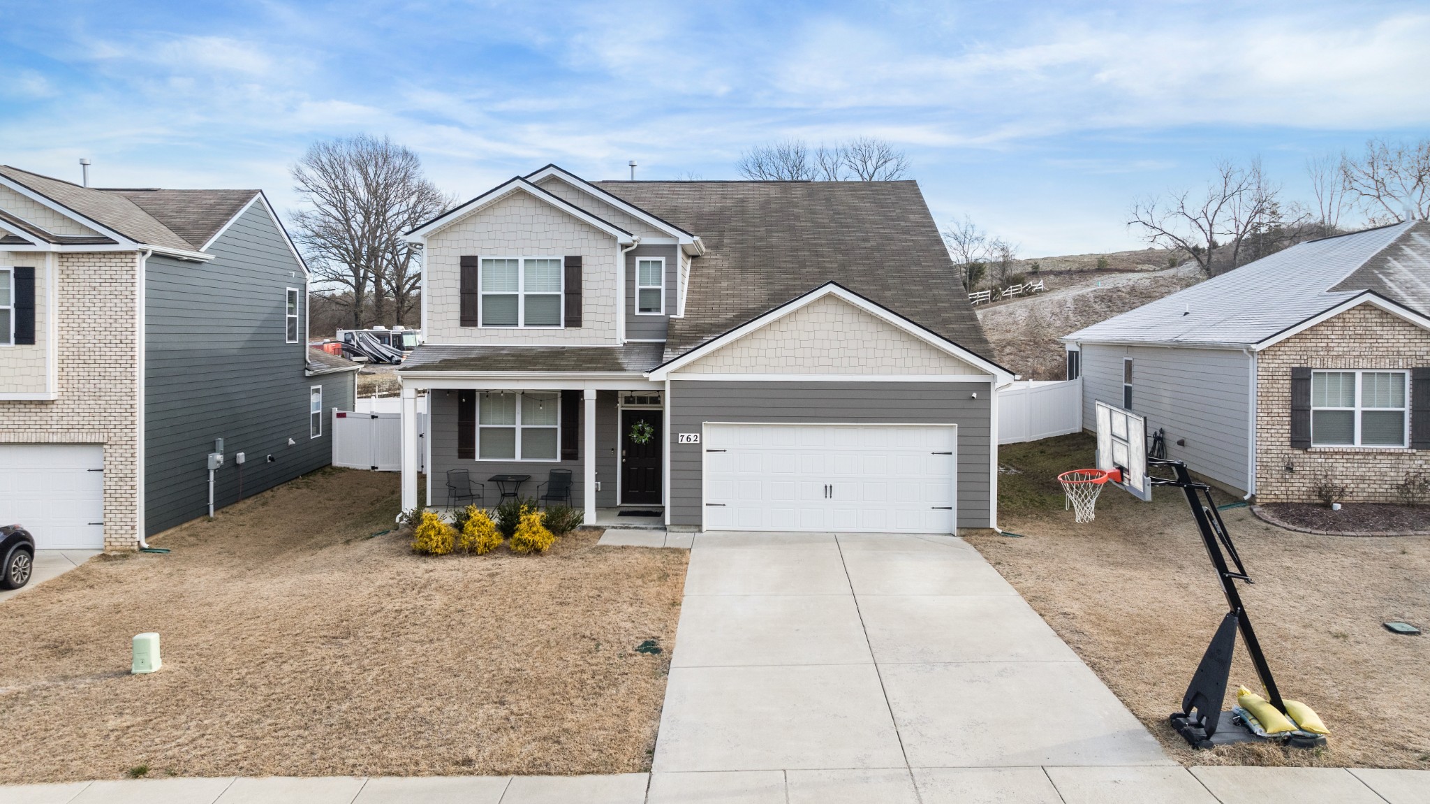 762 Pintail Pt Property Photo 2