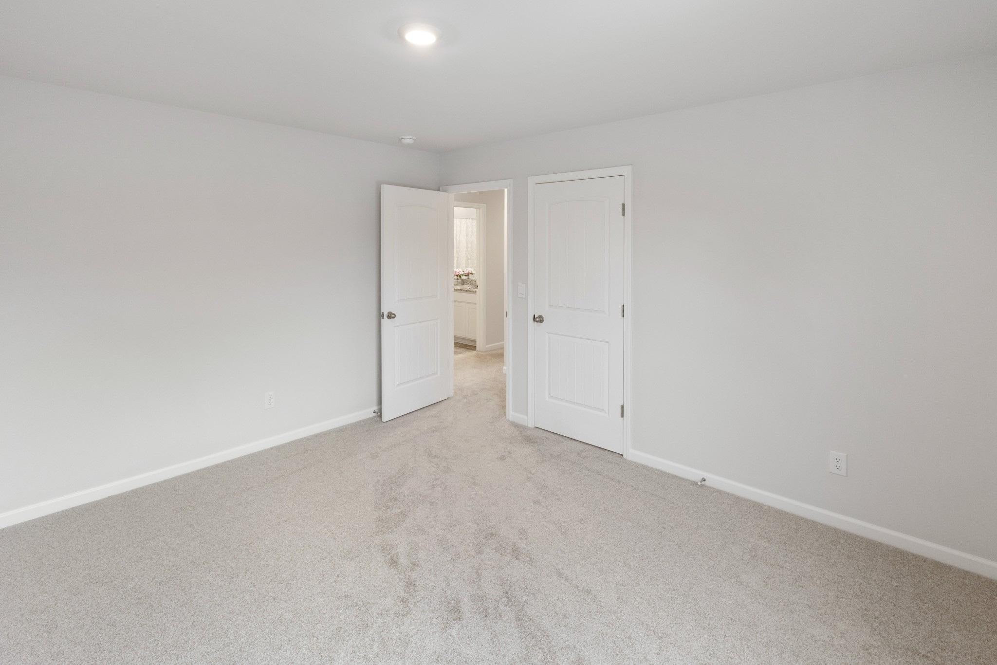 762 Pintail Pt Property Photo 32