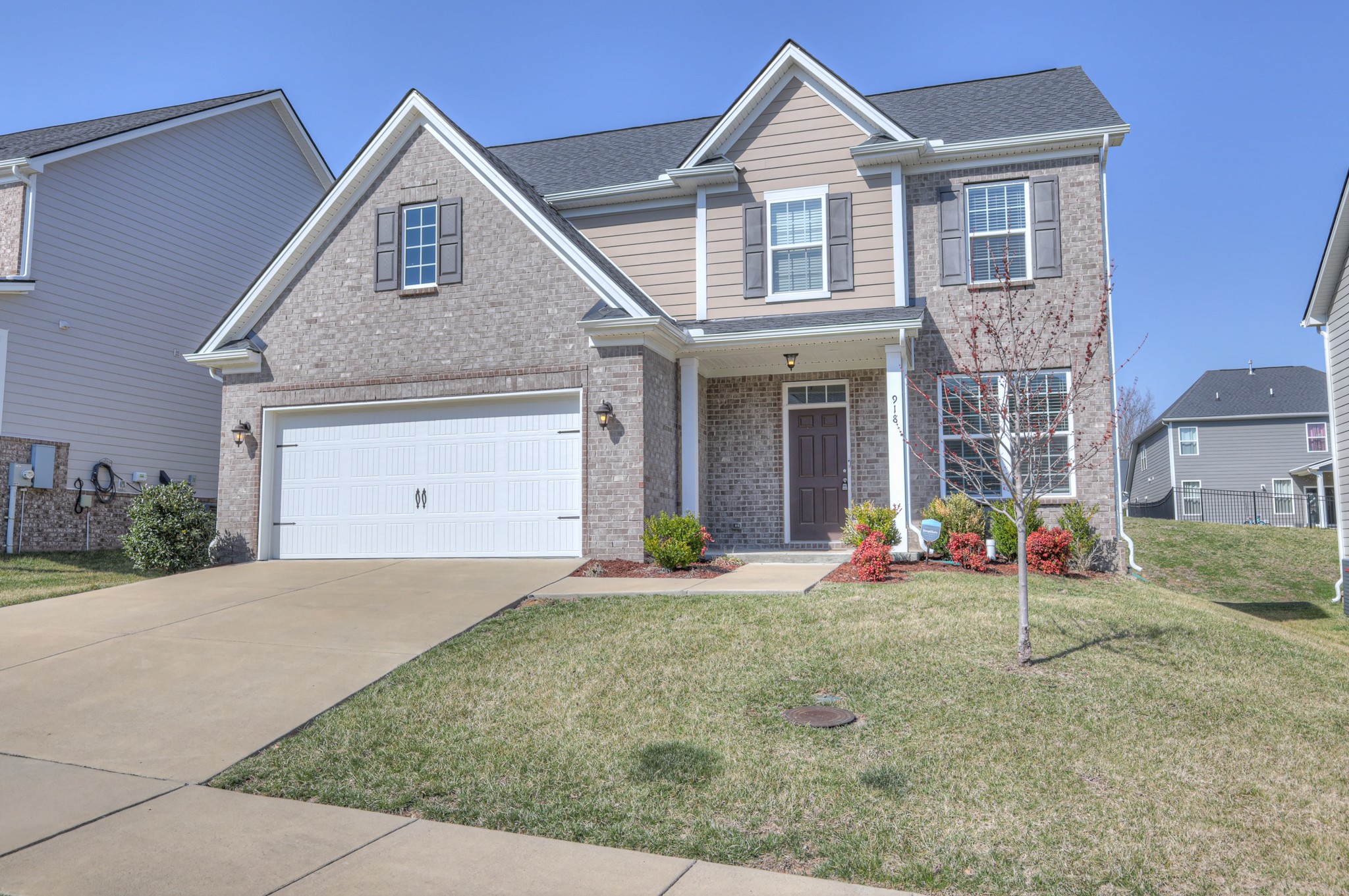 918 Cavan Ln Property Photo 1