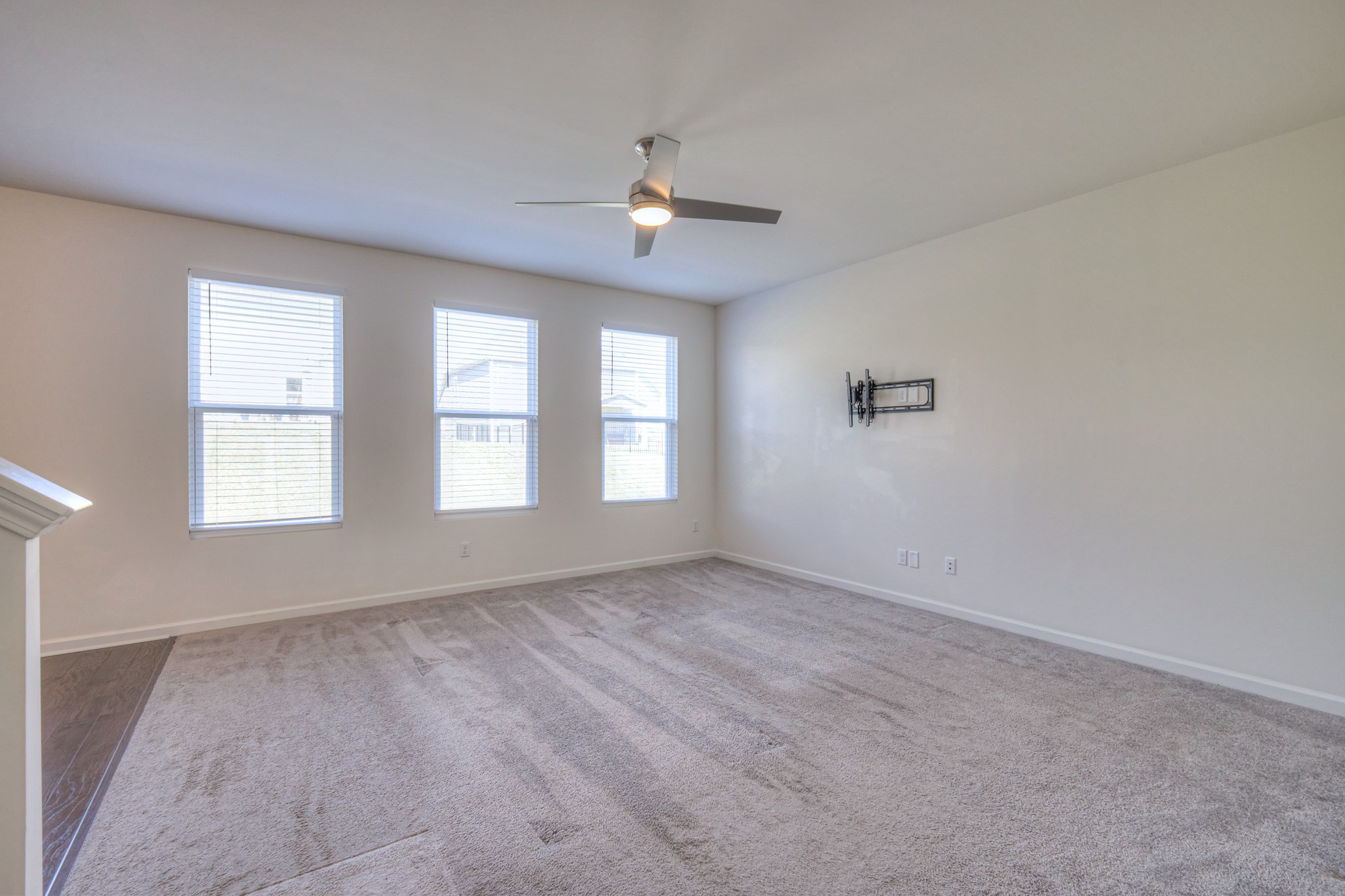 918 Cavan Ln Property Photo 7