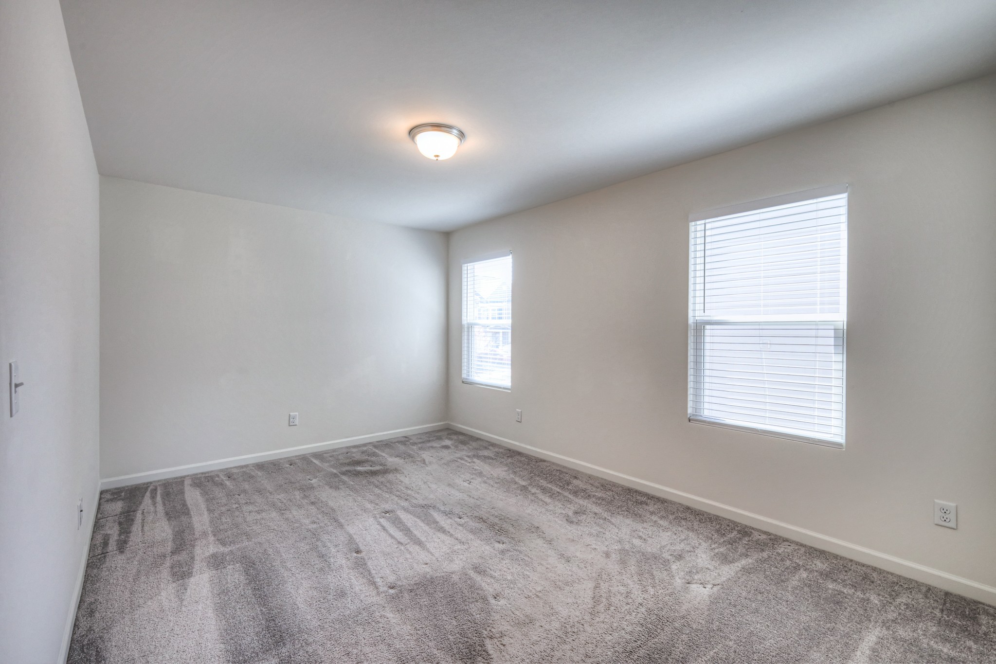 918 Cavan Ln Property Photo 17