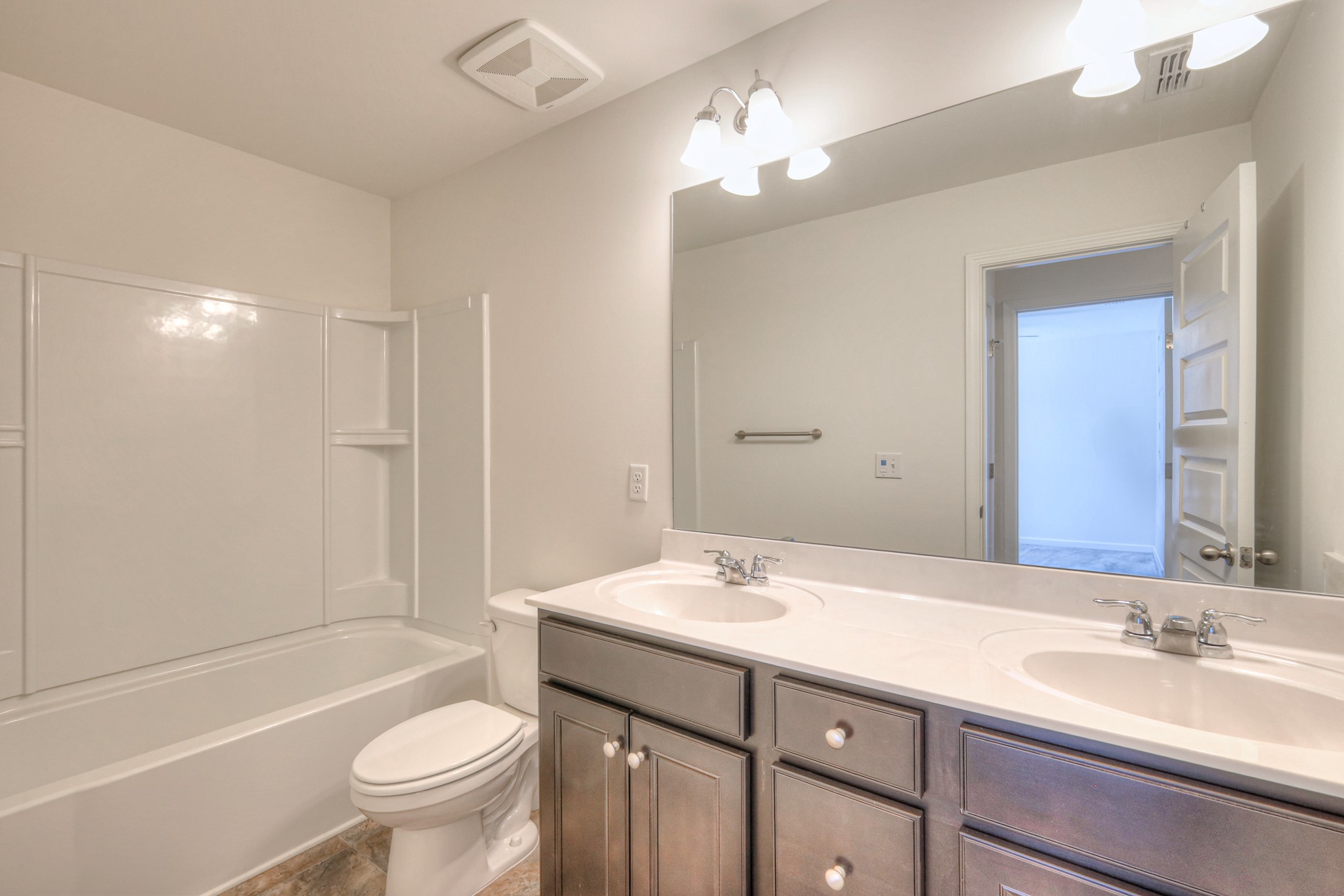 918 Cavan Ln Property Photo 20