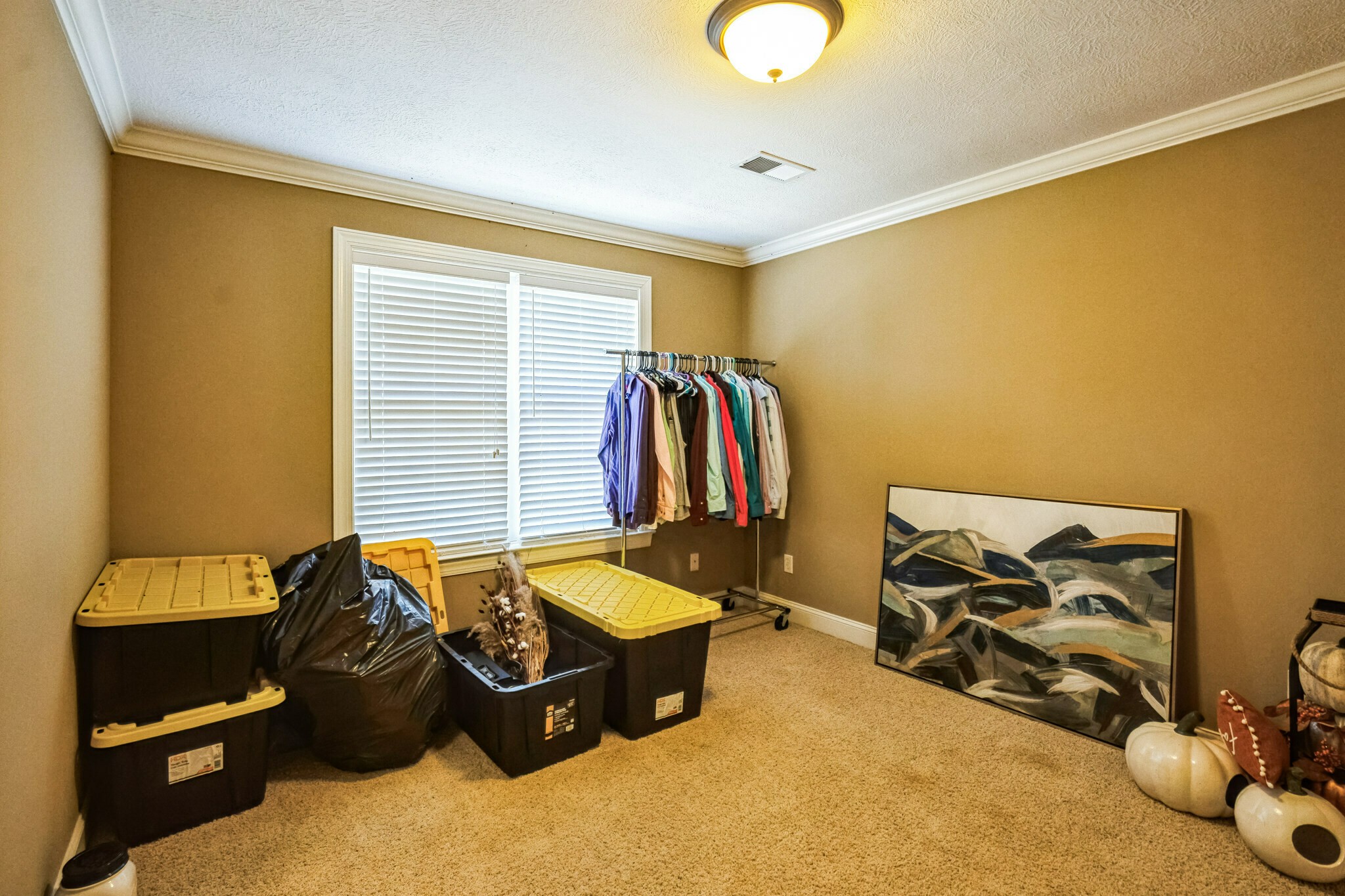 221 Flagstone Dr Property Photo 13