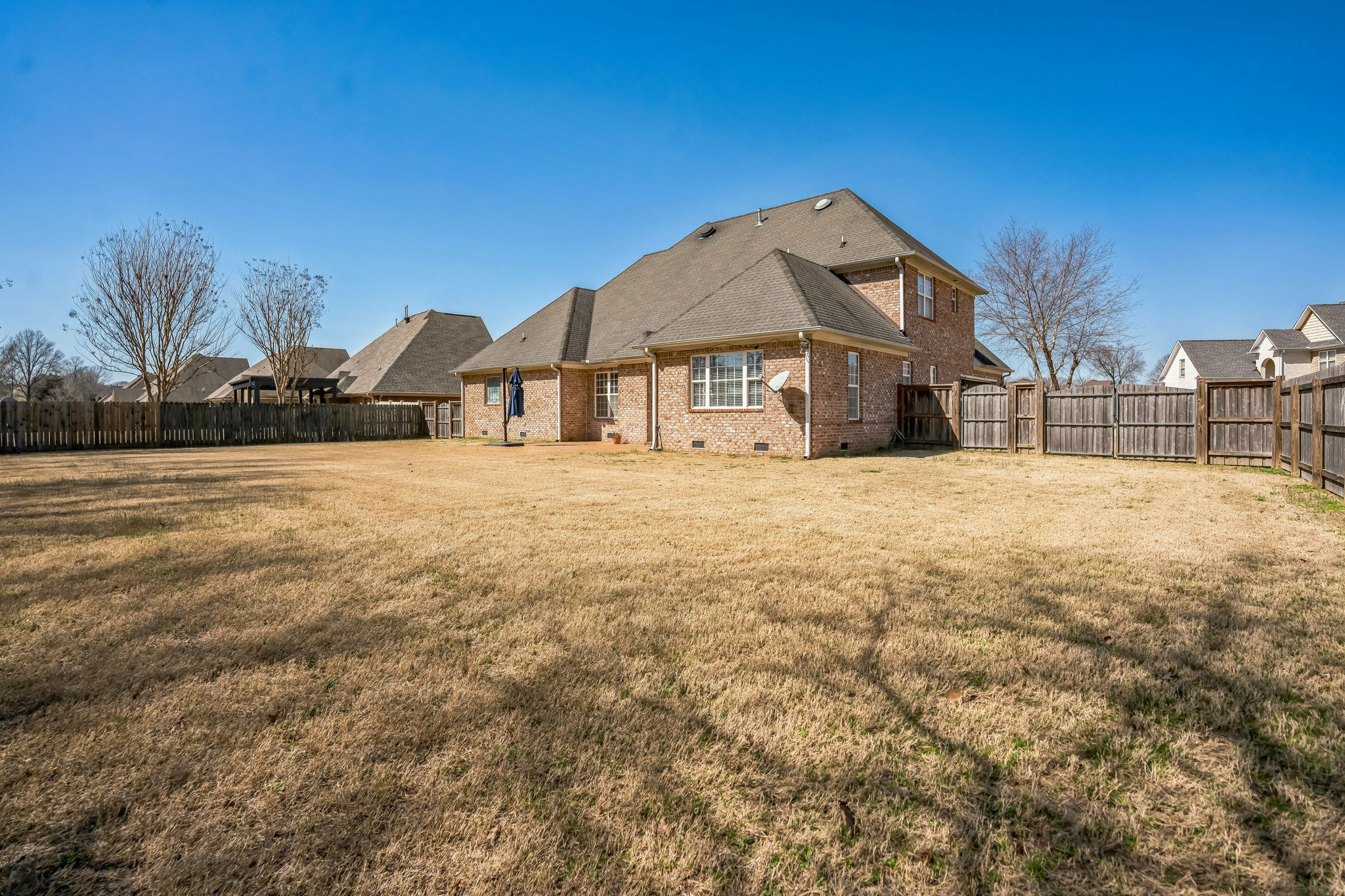 221 Flagstone Dr Property Photo 29