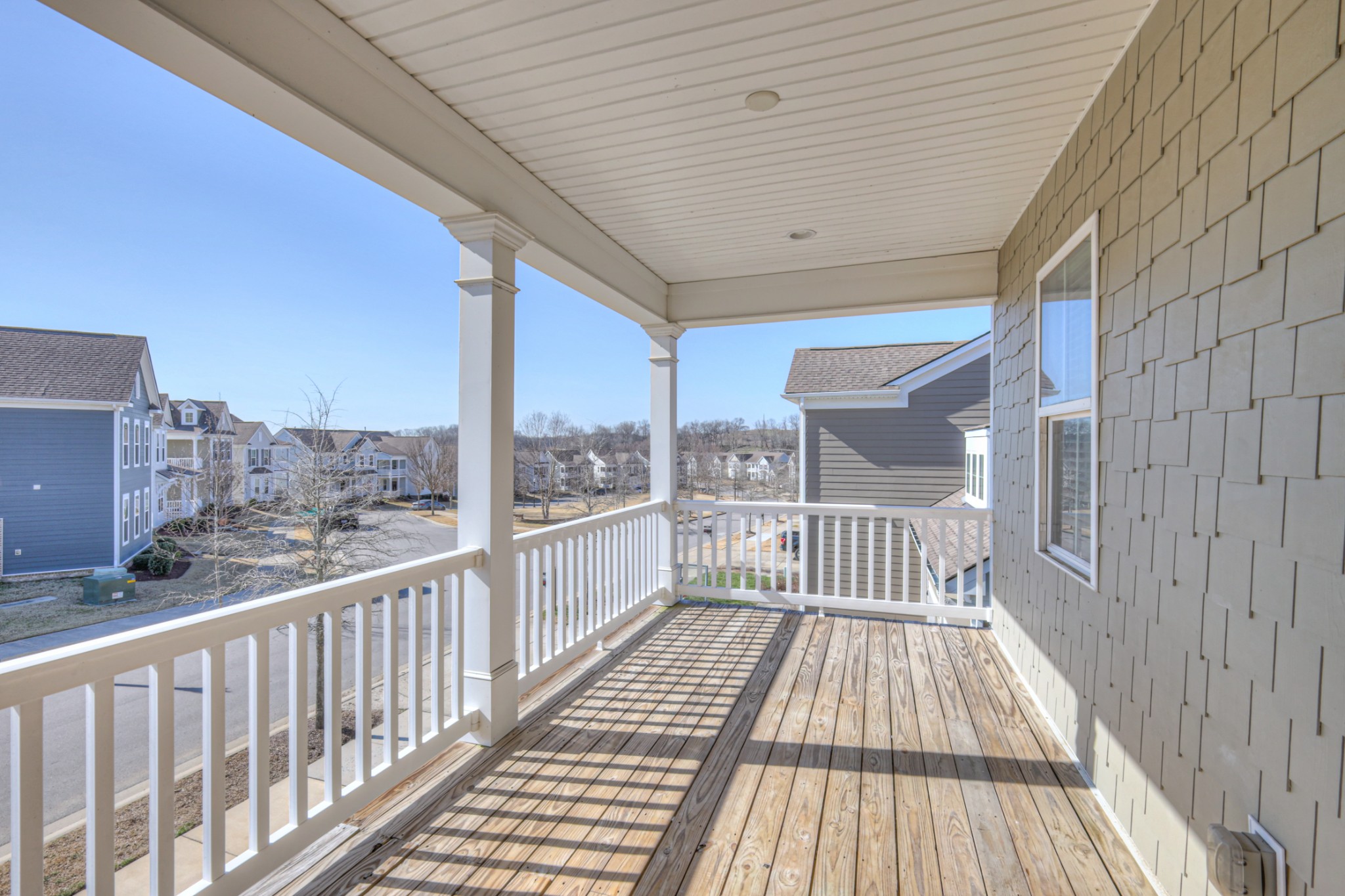 1086 Amelia Park Dr Property Photo 34