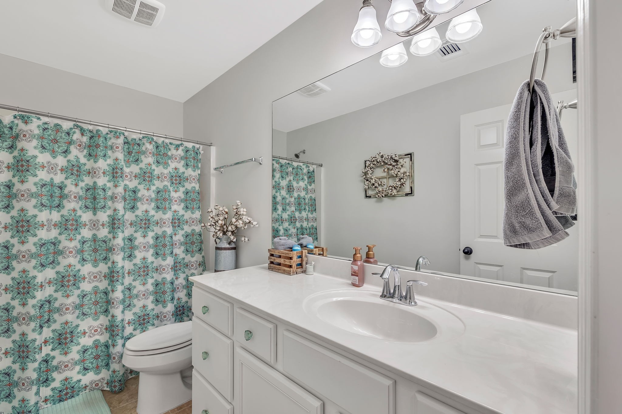 314 Caysens Square Ln Property Photo 15