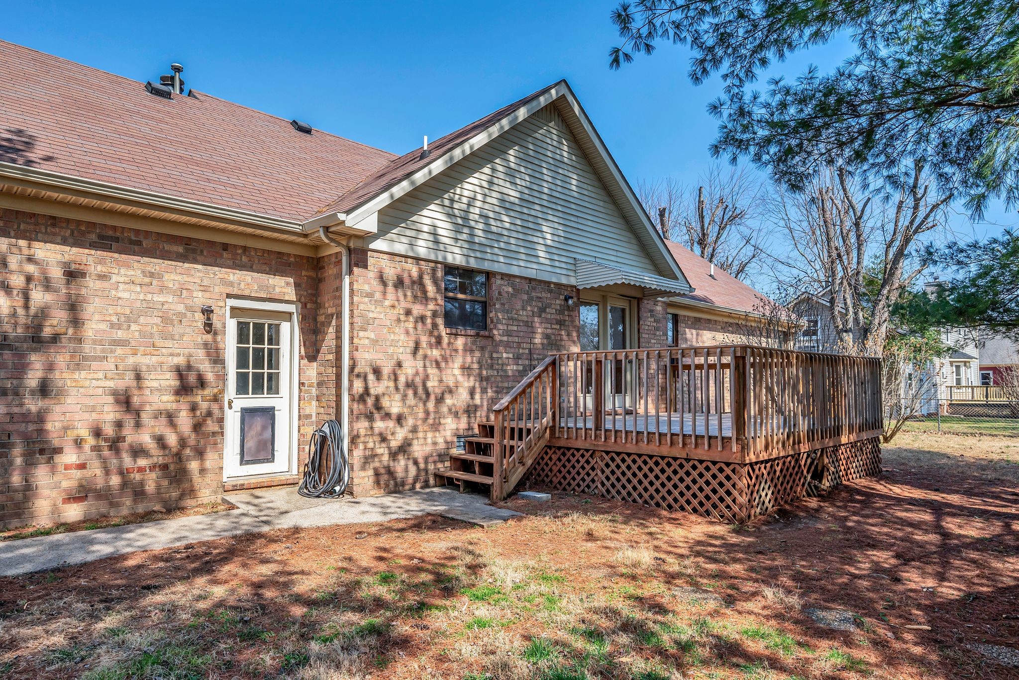 511 Upland Ct Property Photo 10