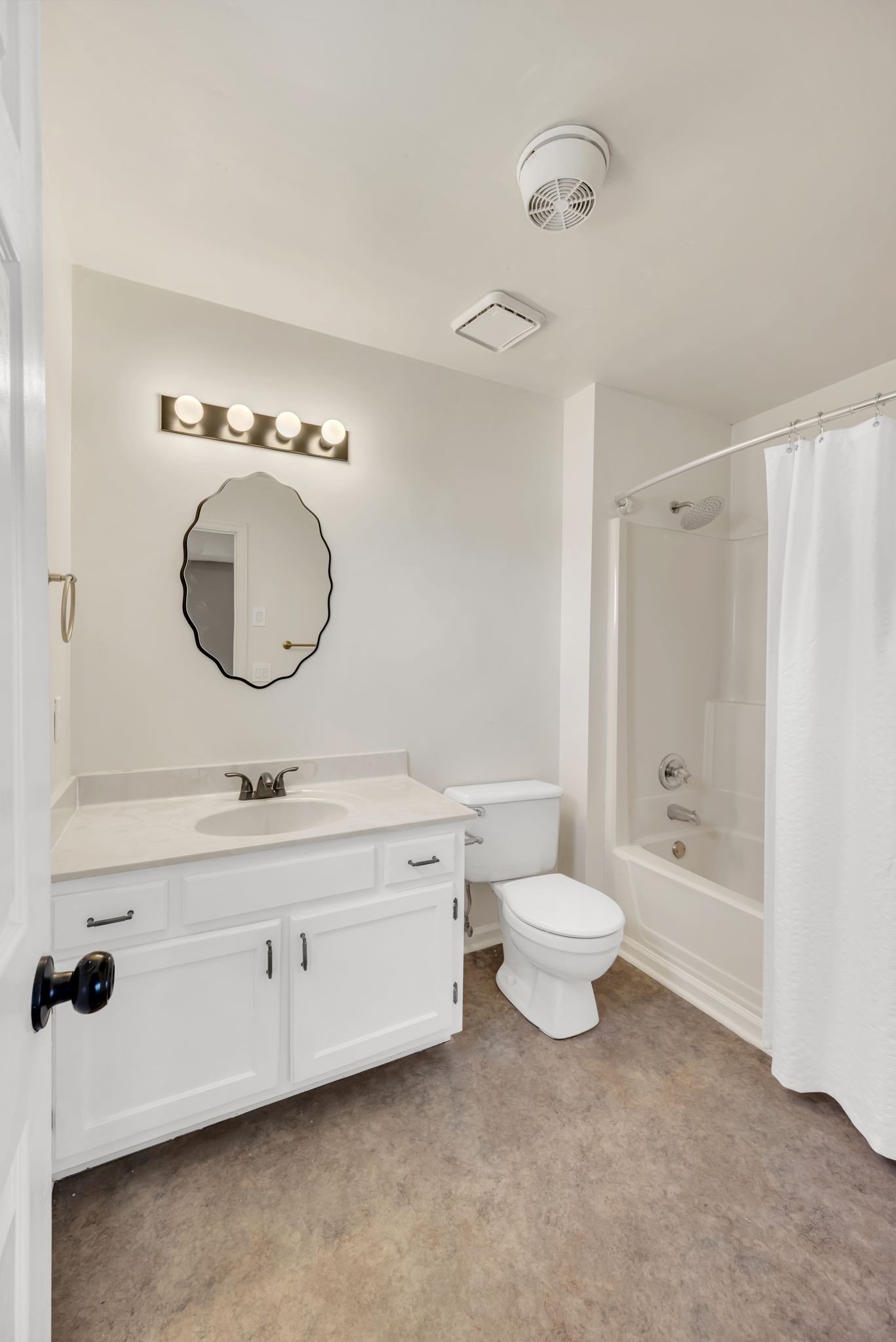 511 Upland Ct Property Photo 26