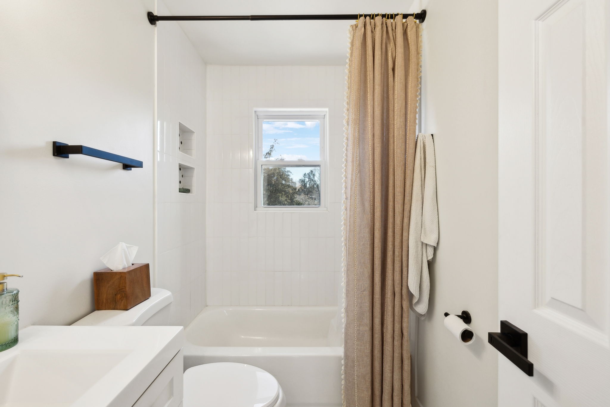 2543 Woodberry Property Photo 15
