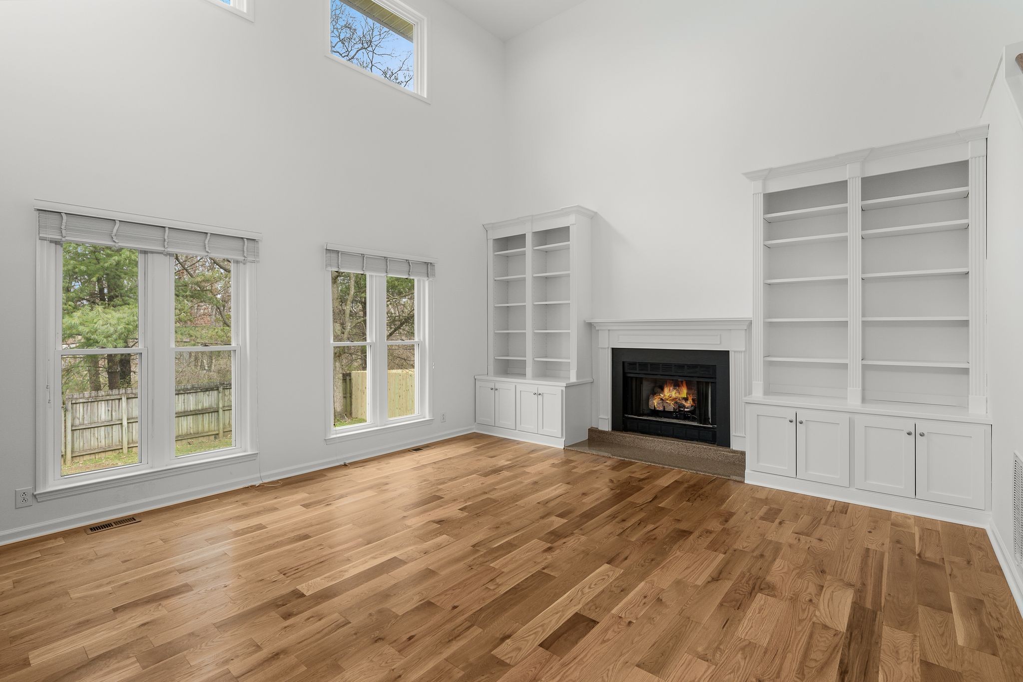 813 Magnolia Ct, E Property Photo 7