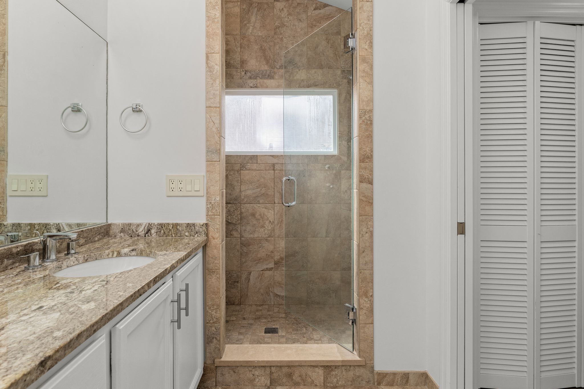 813 Magnolia Ct, E Property Photo 33