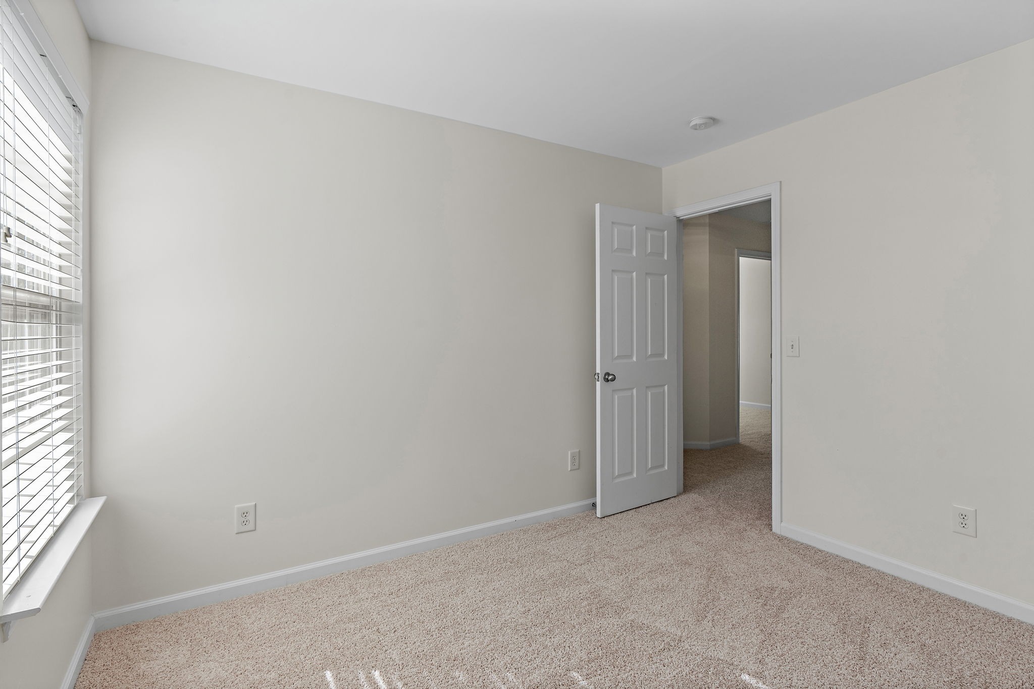 7136 Riverfront Dr Property Photo 26