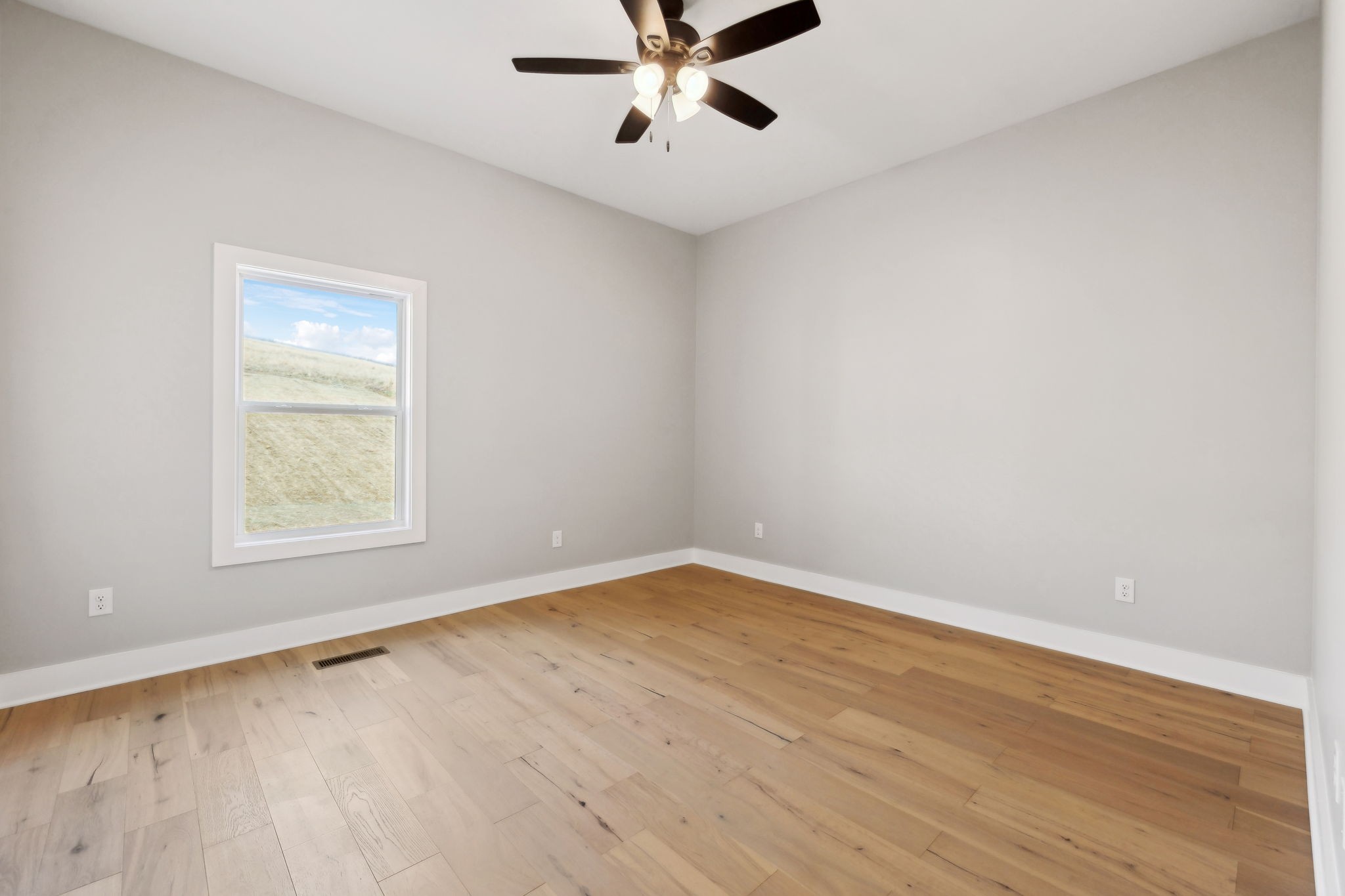124 Casey St Property Photo 18