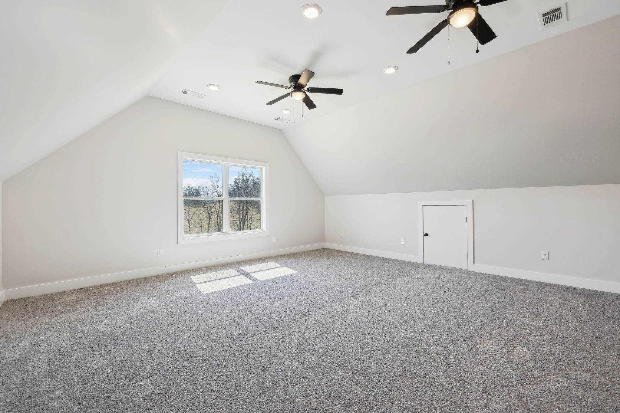 124 Casey St Property Photo 41