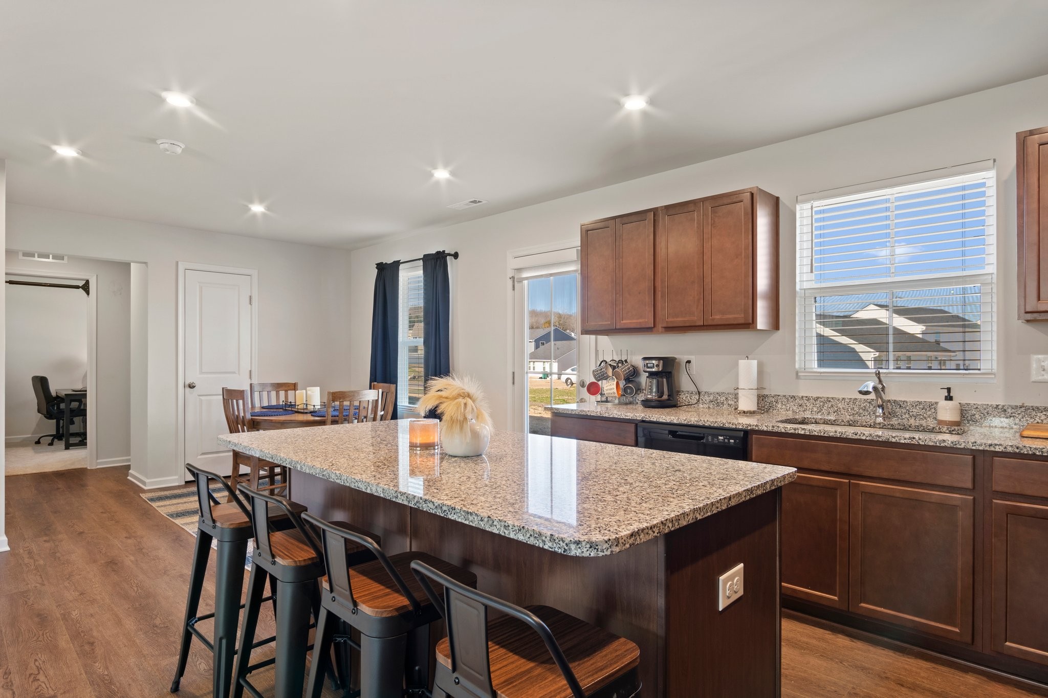205 Gallant Fox Dr Property Photo 12