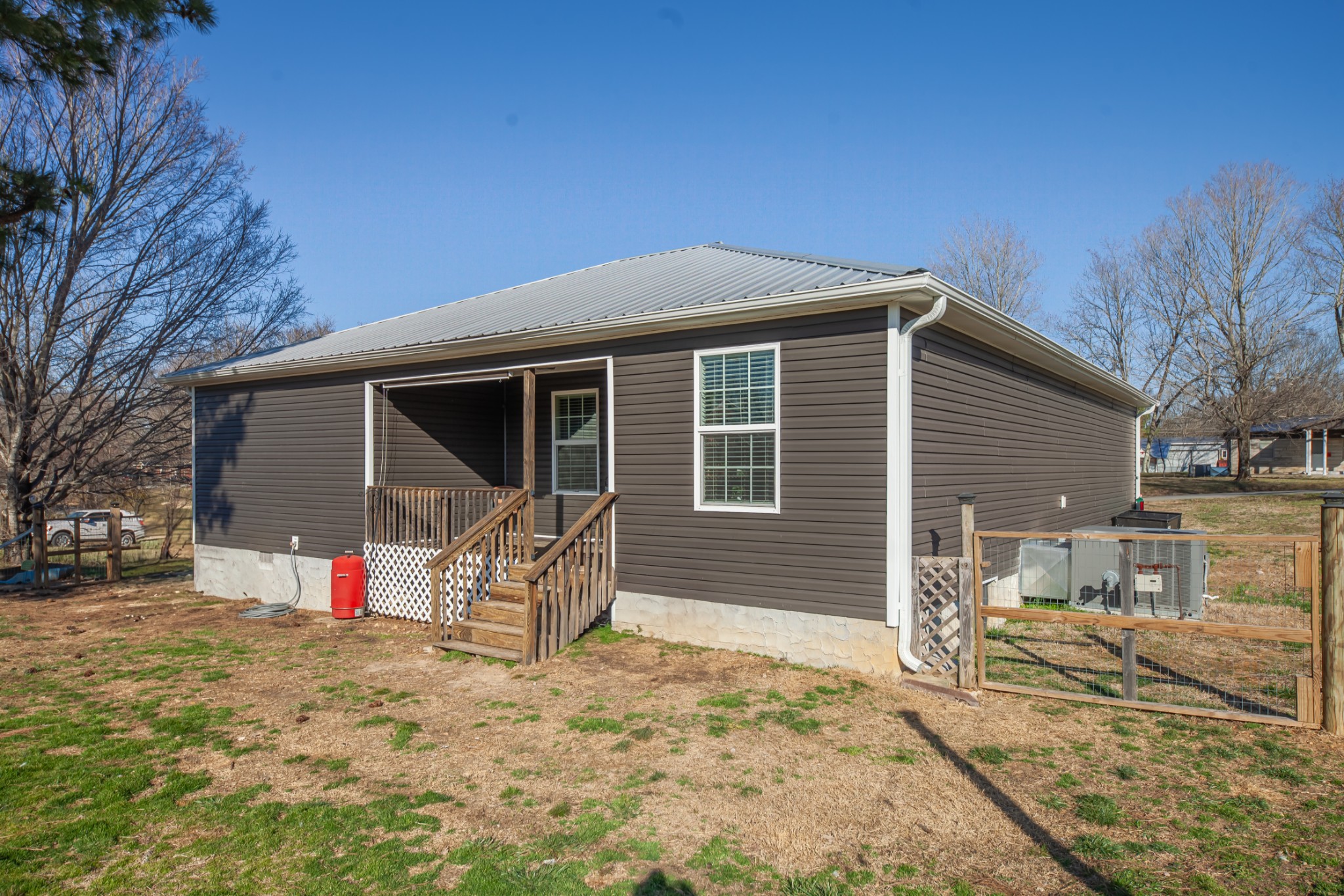 510 Hinson St Property Photo 15