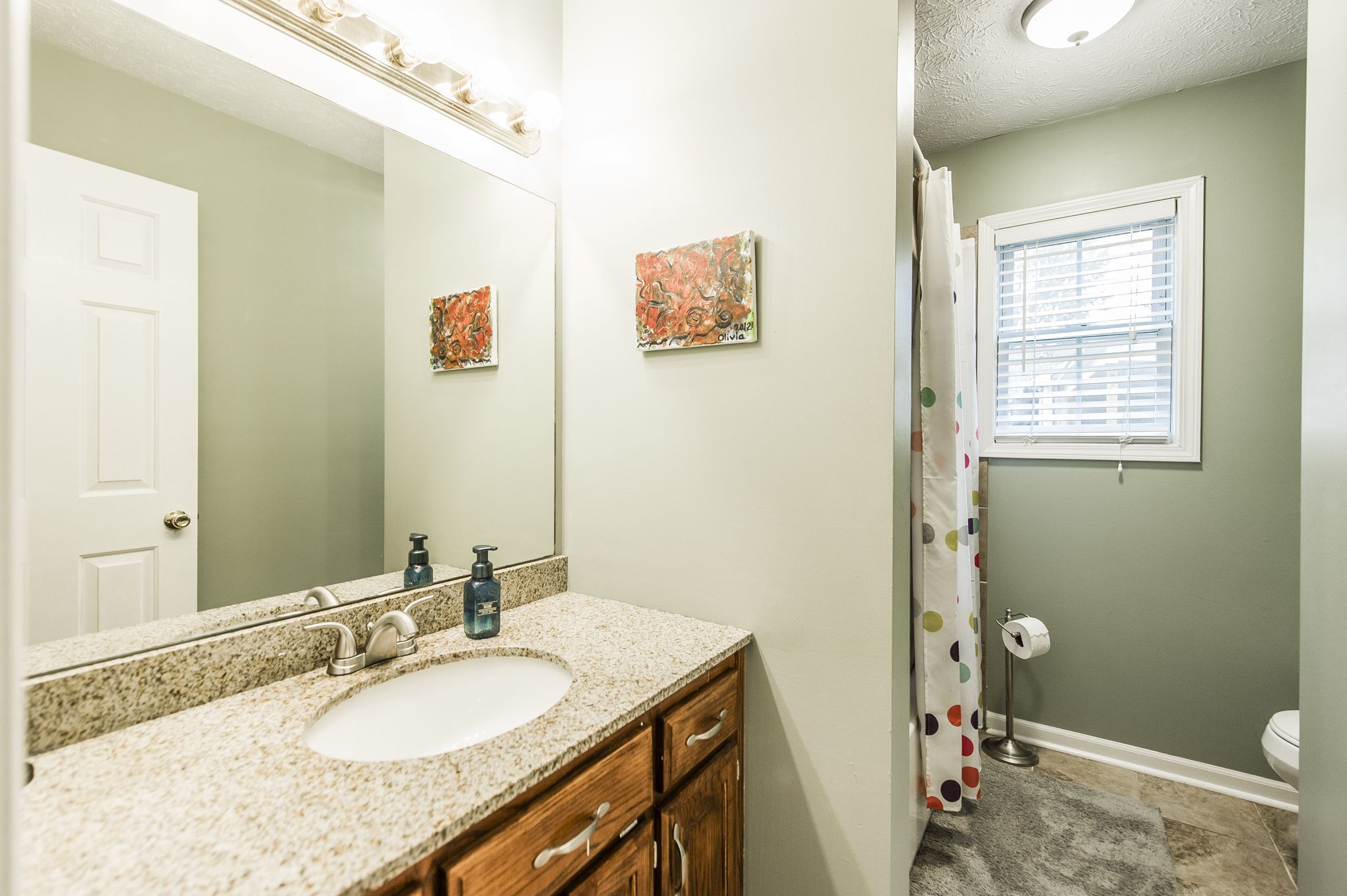 100 Honeysuckle Dr Property Photo 22