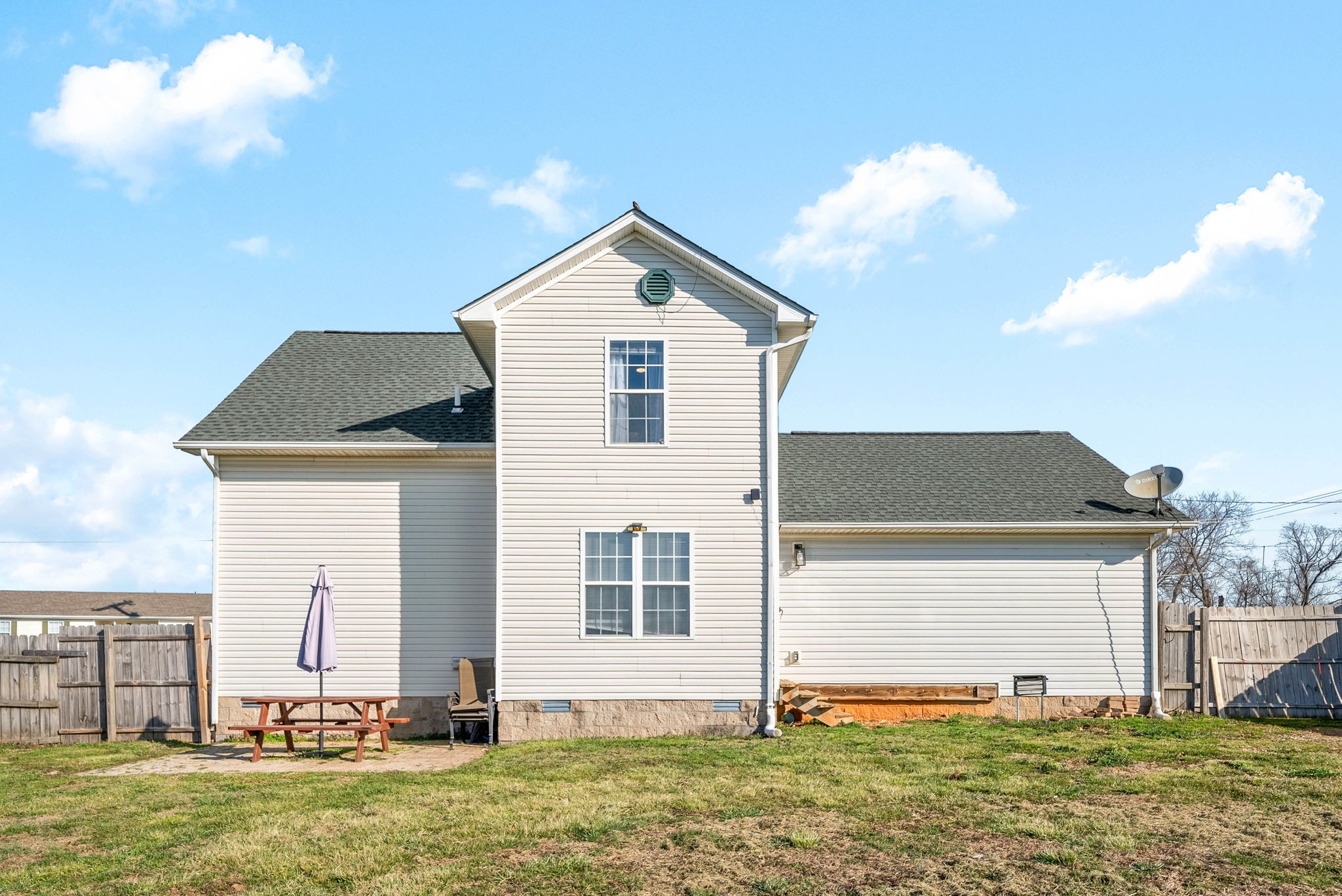 703 Shetland Drive Property Photo 16