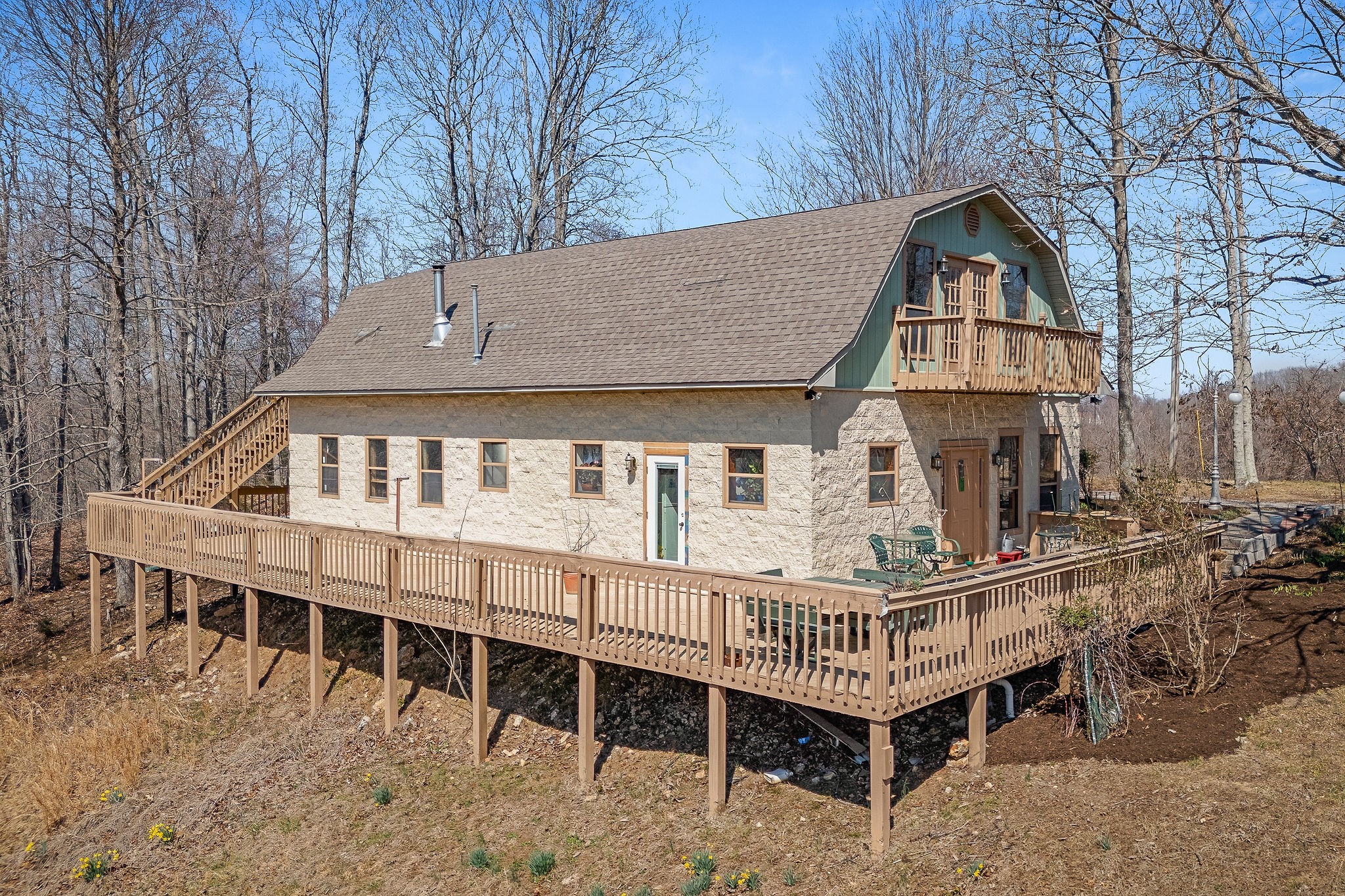 5980 Ashburn Rd Property Photo