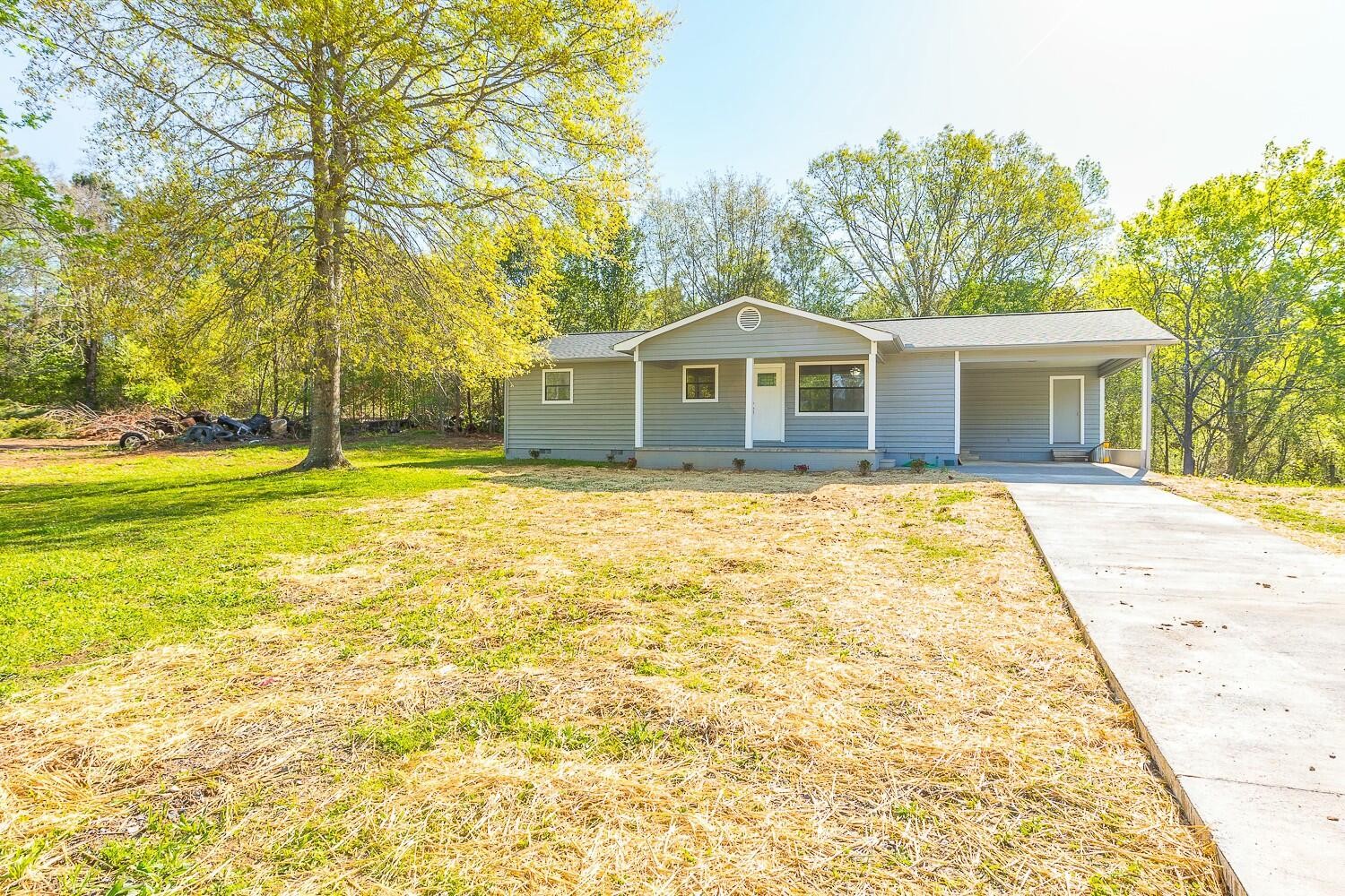 4751 Tammy Drive, Ne Property Photo