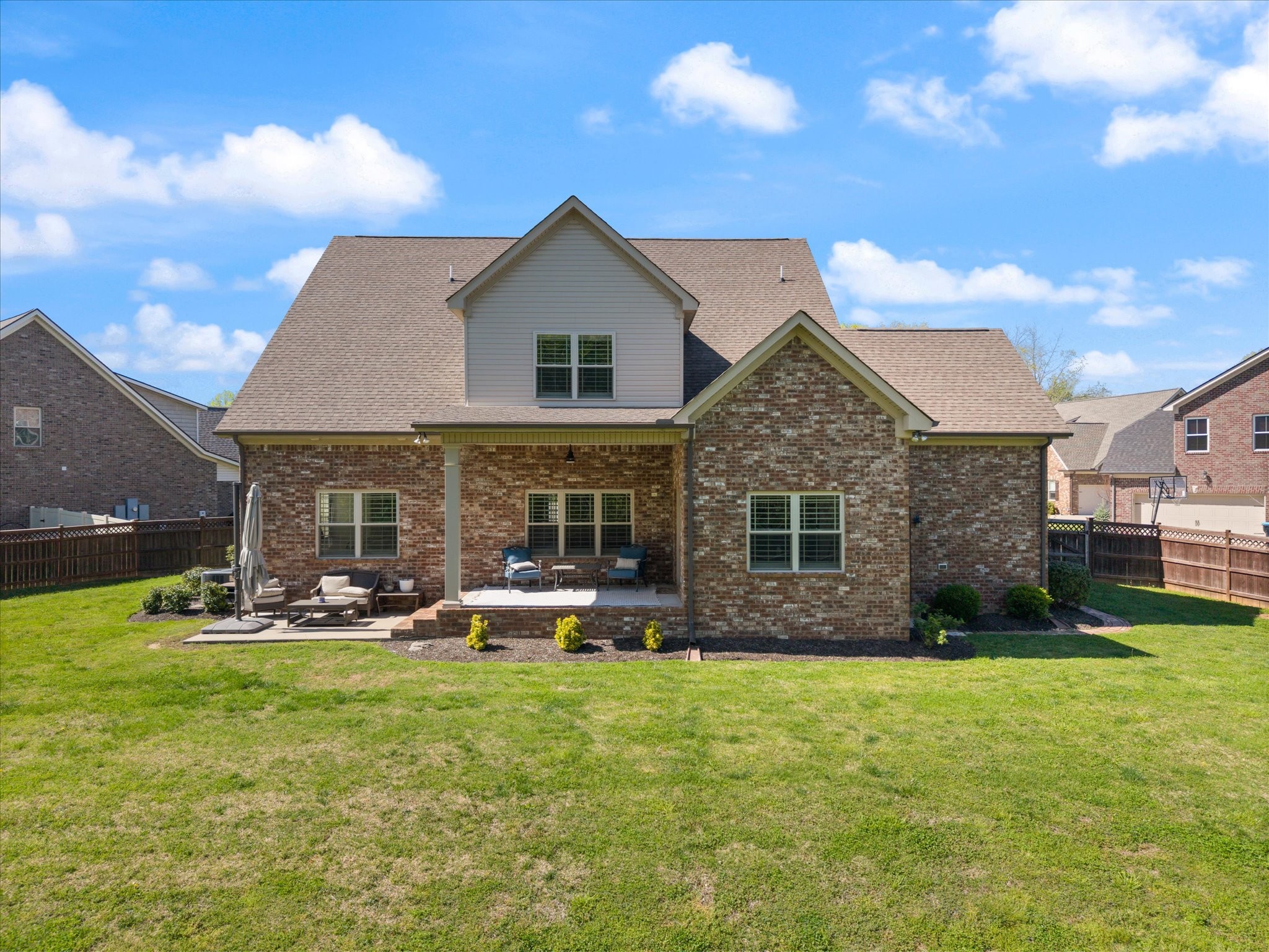 7963 Richpine Dr Property Photo 6