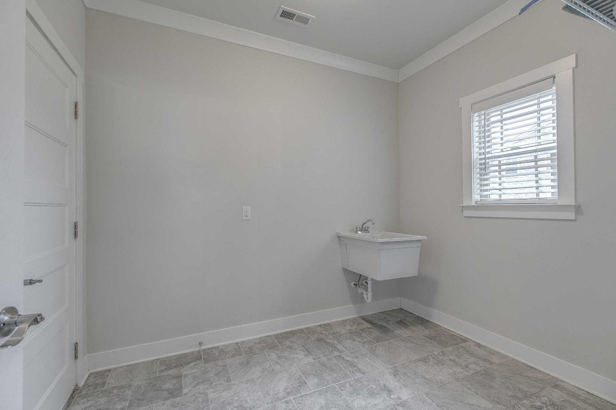 7963 Richpine Dr Property Photo 21