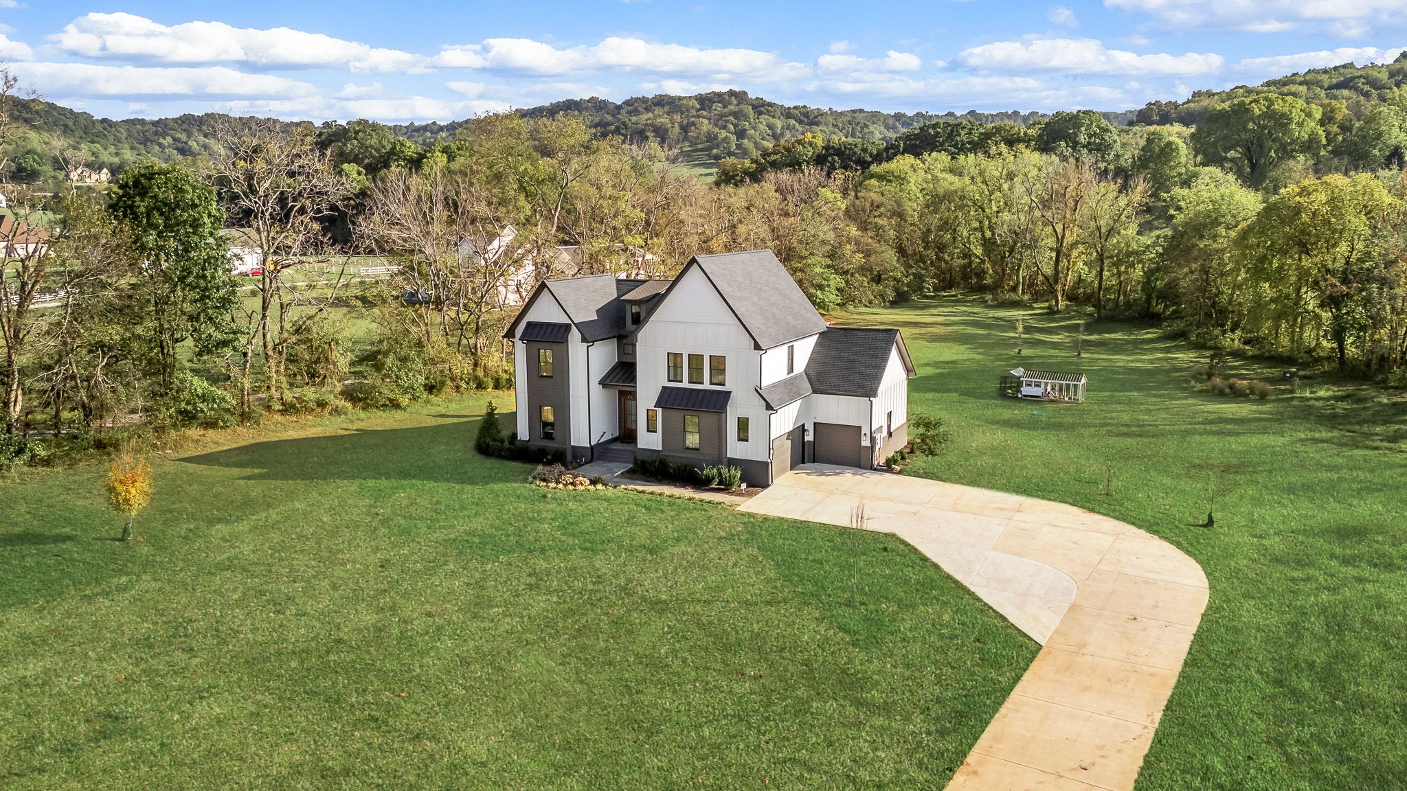 2365 Allisona Rd Property Photo 3