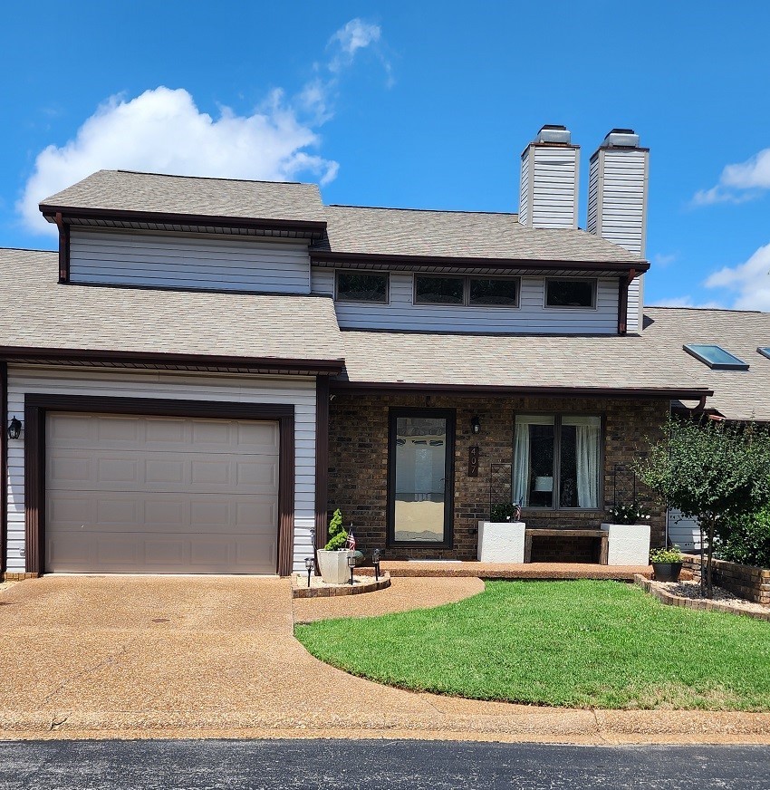 407 Country Club Ct Property Photo 1
