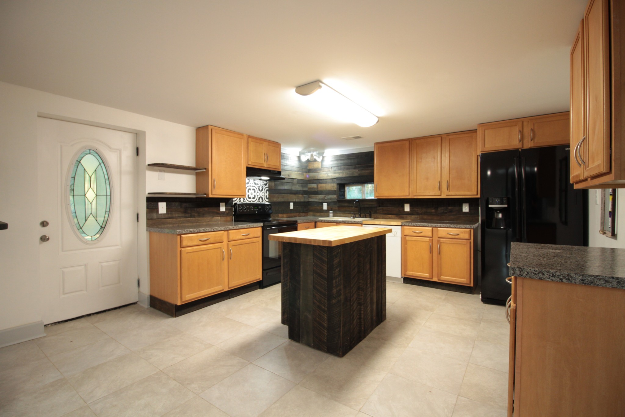 1771 Church Rd Property Photo 8