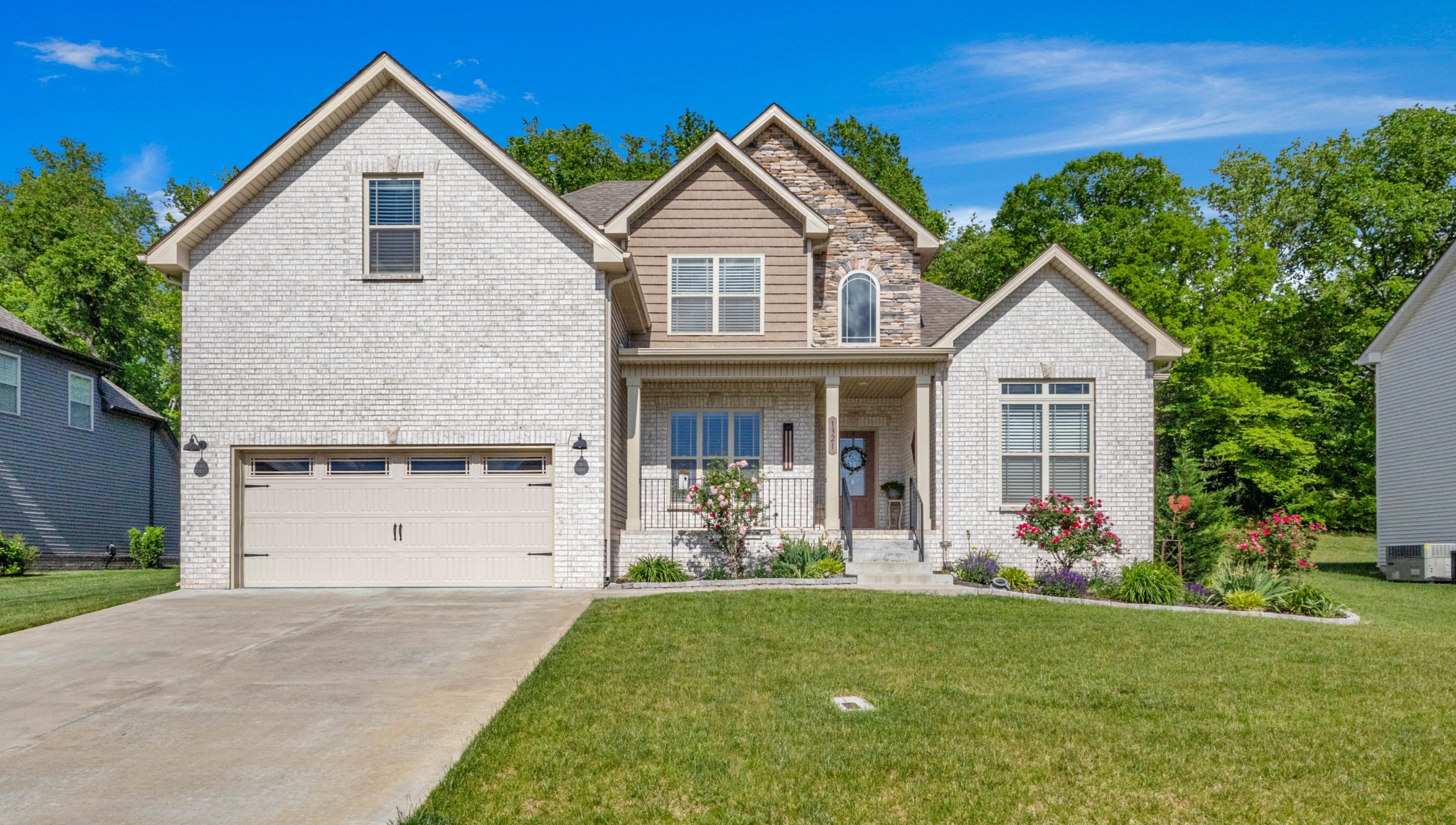 1321 HIGHGROVE LANE Property Photo 1